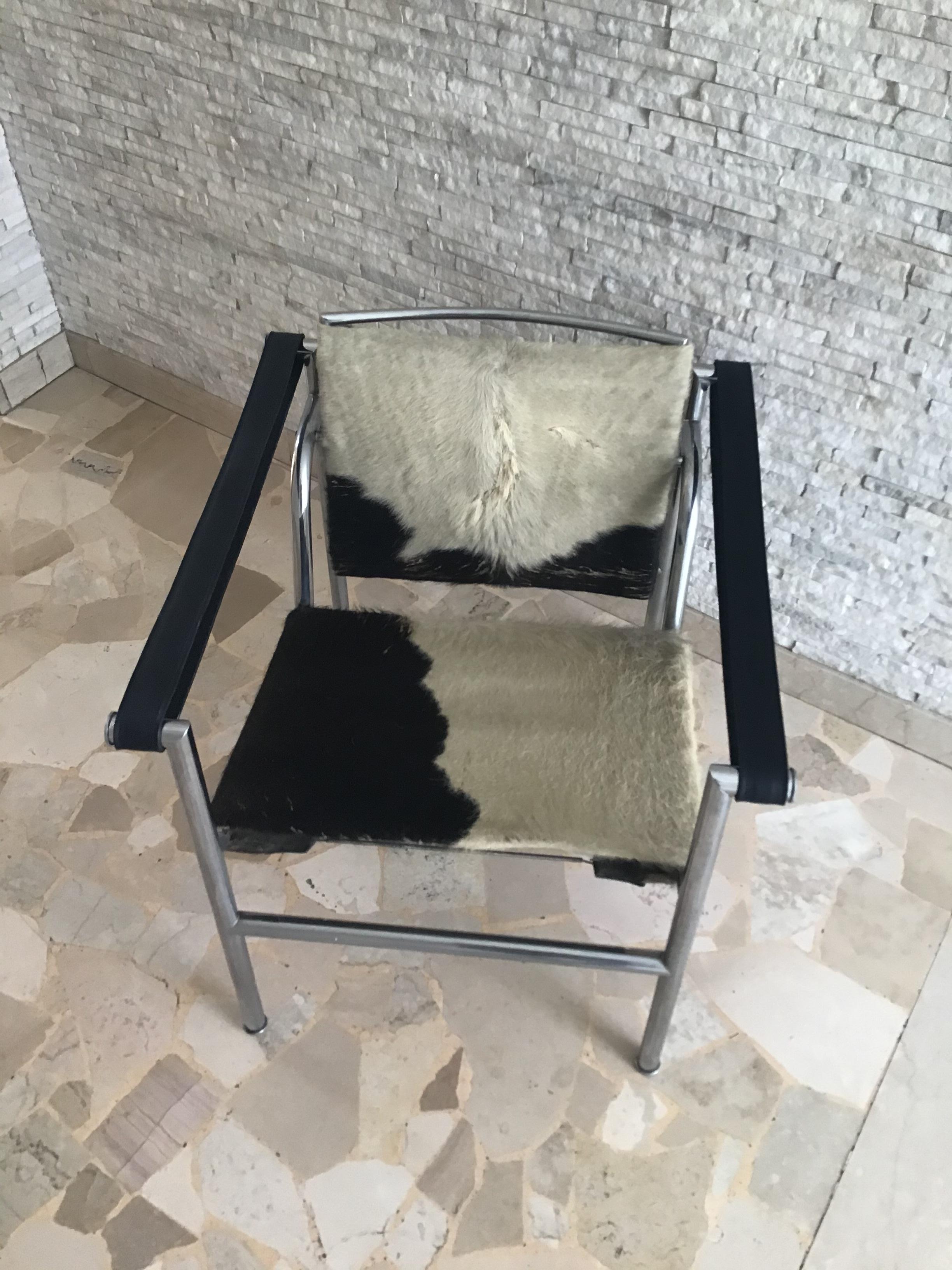 Milieu du XXe siècle LC1 Le Corbusier, Jeanneret, Charlotte Perriand par Cassina 1950 Italie