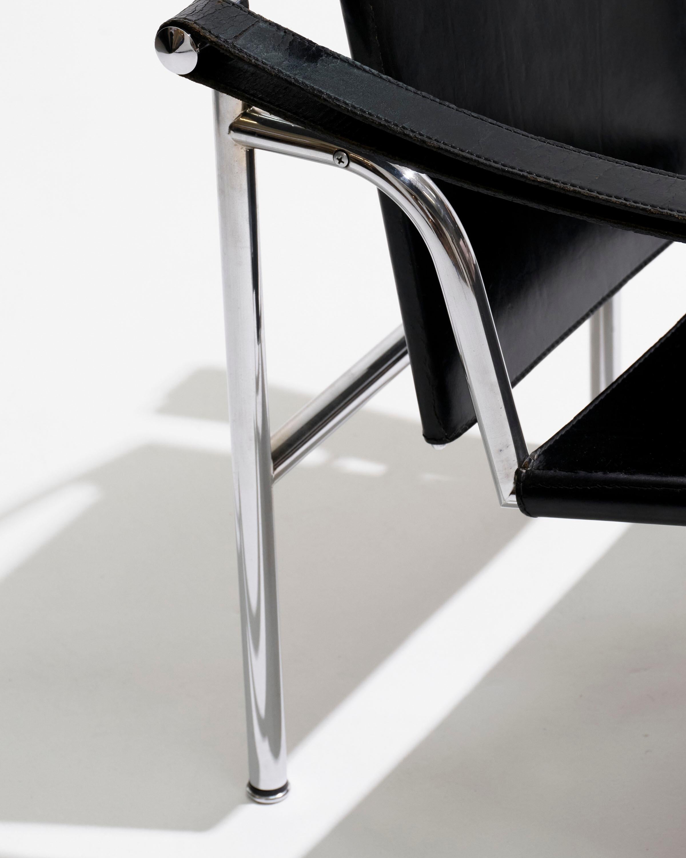 LC1 leather armchair, Le Corbusier, Cassina, 1960s For Sale 6