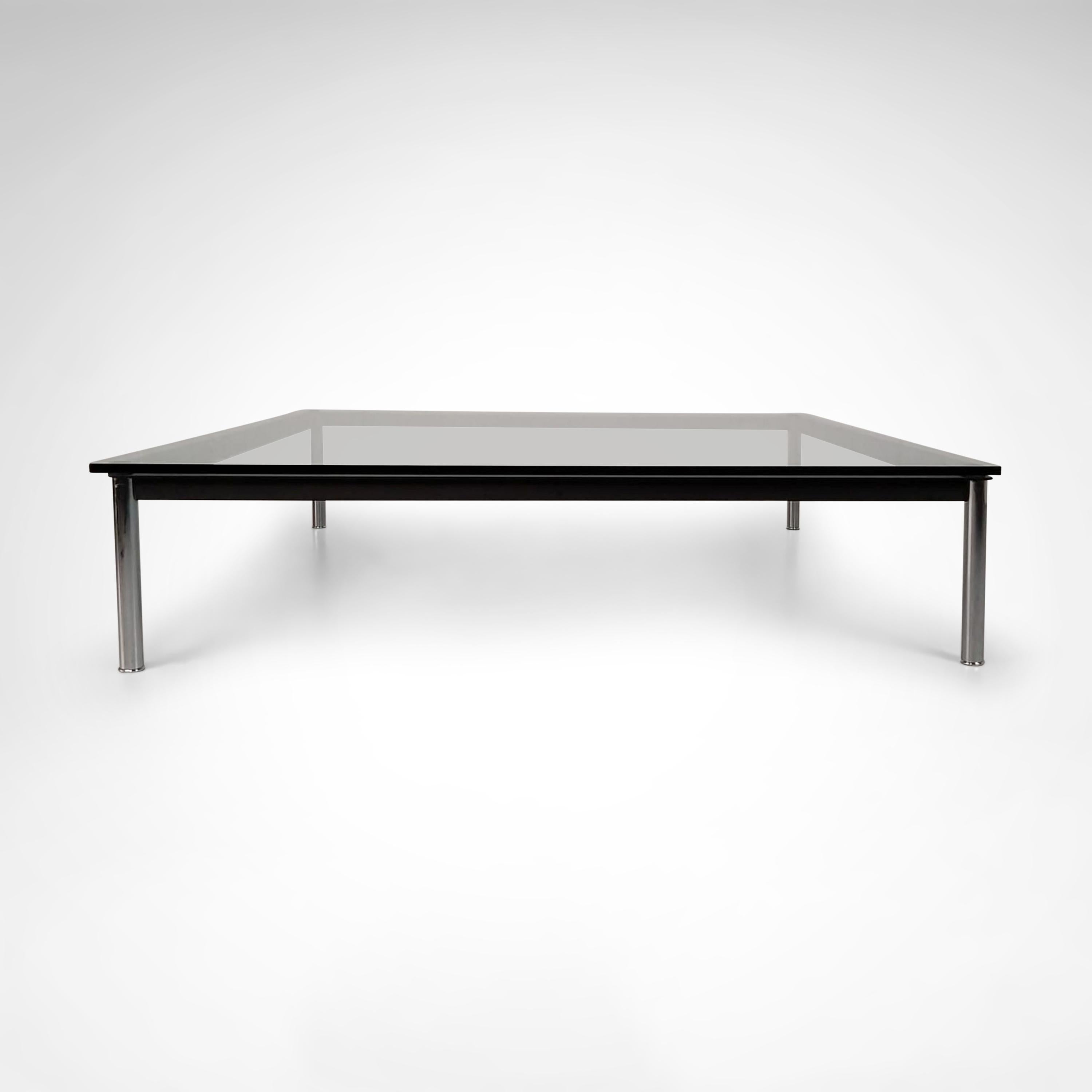 Classic LC10 coffee table by Le Corbusier, Pierre Jeanneret and Charlotte Perriand for Cassina.

1990s production, with original markings on the side of the frame, in the largest 140  x 140 variant.

Original purchase invoice comes with the table.
