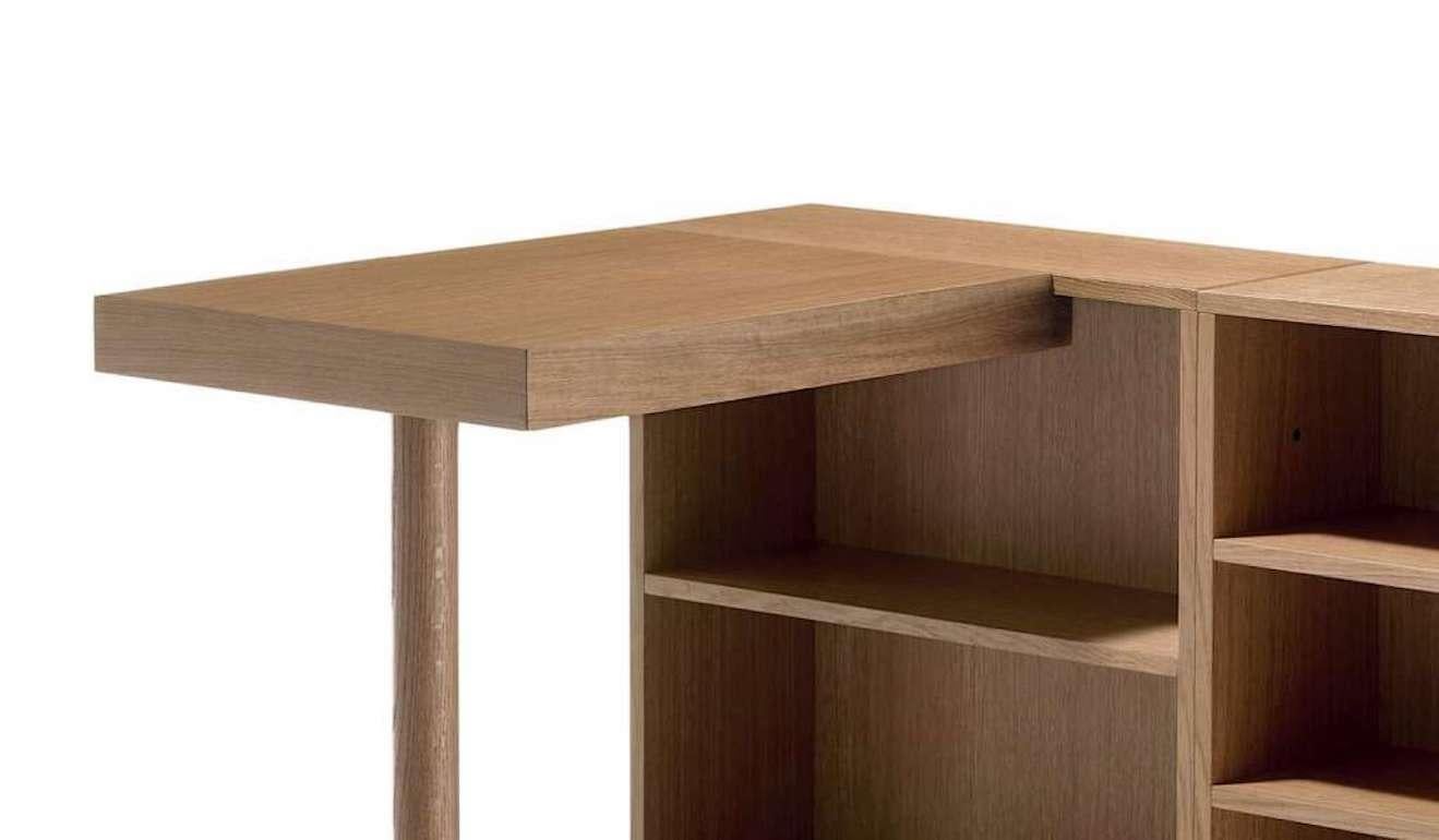 italien LC16 Table de Travail unite d'habitation Le Corbusier Desk for Cassina  en vente