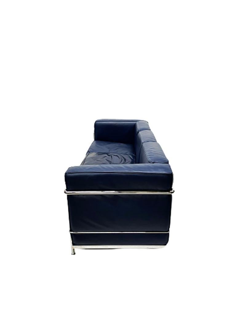 LC2 3 seat-sofa by Le Corbusier, Charlotte Perriand and Pierre Jeanneret

3 seat-sofa with chrome tube frame and blue leather upholstery loose cushions 
The sofa are in excellent vintage condition.
Marked in the frame and numbered with