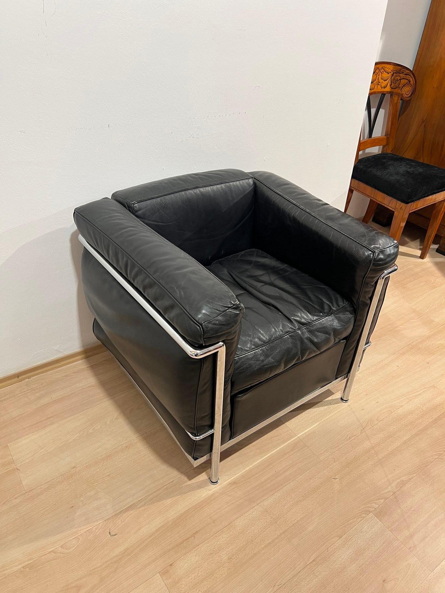 Italian LC2 Armchair, Chromed Steeltube and Black Leather, Italy circa 1960s For Sale