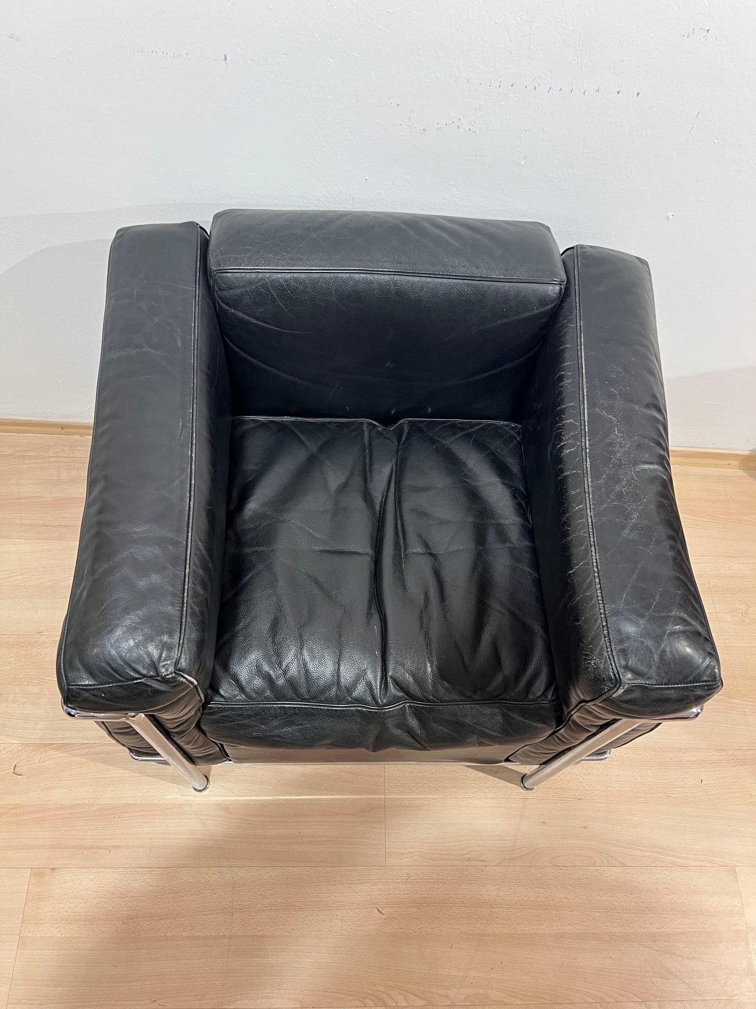 Galvanized LC2 Armchair, Chromed Steeltube and Black Leather, Italy circa 1960s For Sale