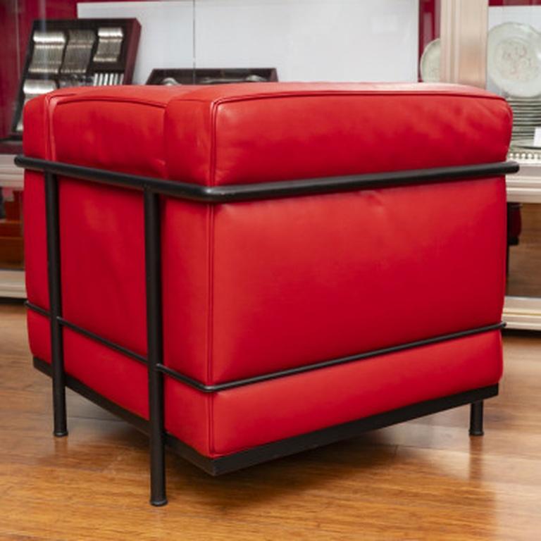 Sillón LC2 - Le Corbusier, Pierre Jeanneret & Charlotte Perriand, diseño 1 Recubrimiento de polvo en venta