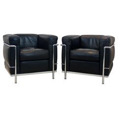LC2 Armchairs in Leather by Le Corbusier, Pierre Jeanneret & Charlotte Perriand
