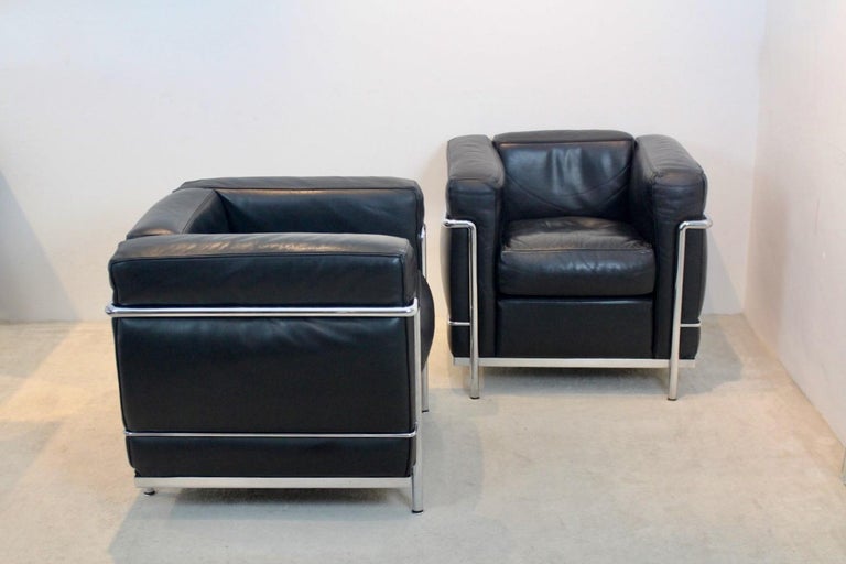 LC2 Armchairs in Soft Black Leather by Le Corbusier, Jeanneret & Perriand For Sale 6