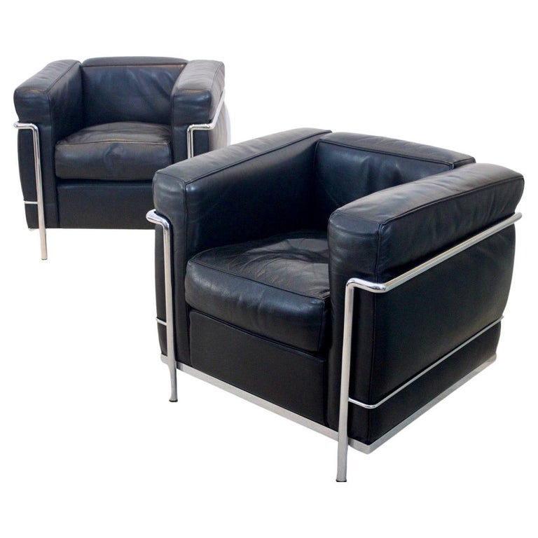LC2 Armchairs in Soft Black Leather by Le Corbusier, Jeanneret & Perriand For Sale