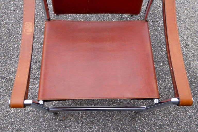 LC2 chairs by Le Corbusier Pierre Jeanneret & Charlotte Perriand Vintage Cassina For Sale 2