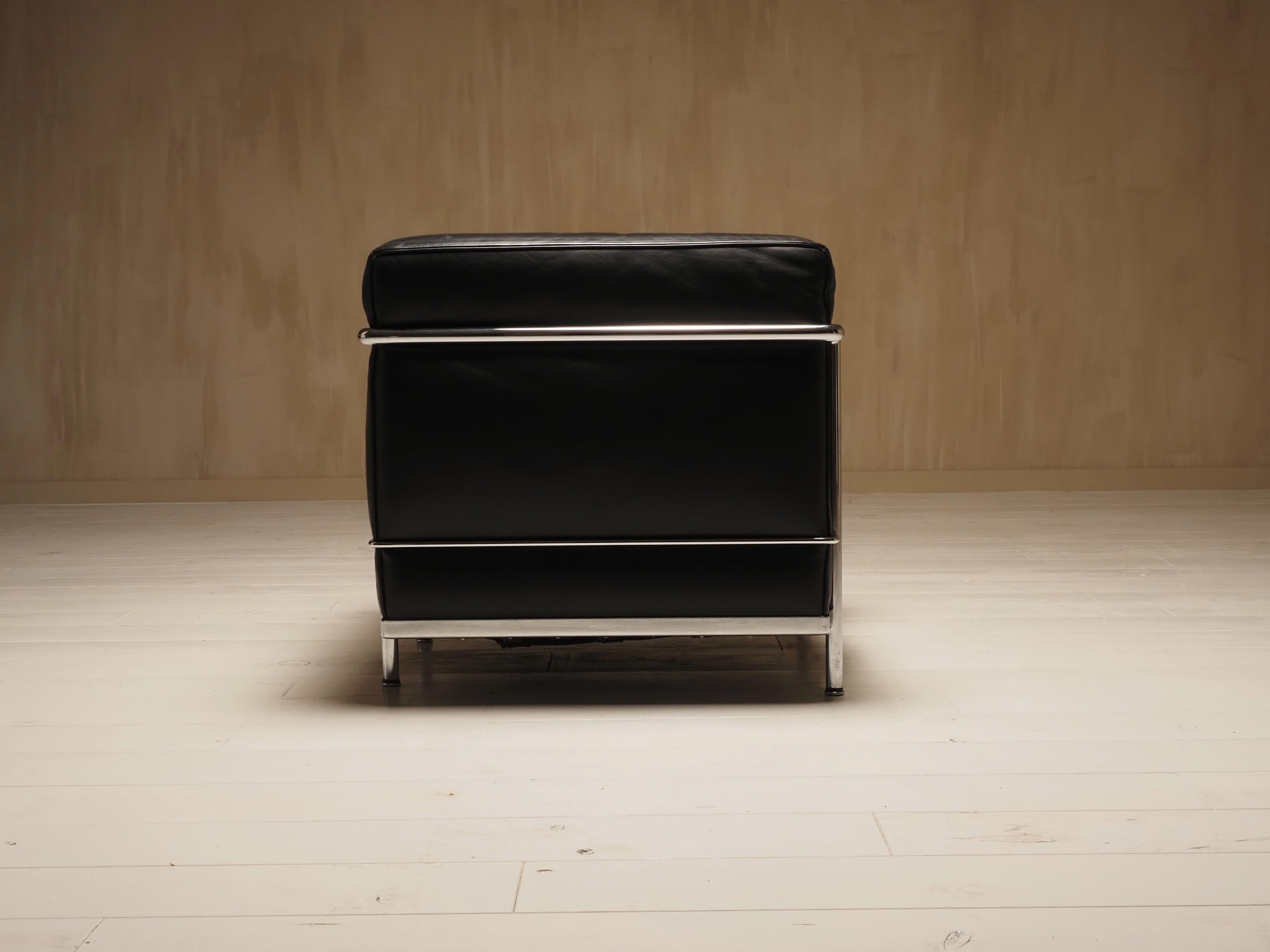 Late 20th Century LC2 Club Chair By Le Corbusier, Jeanneret, Perriand for Cassina For Sale