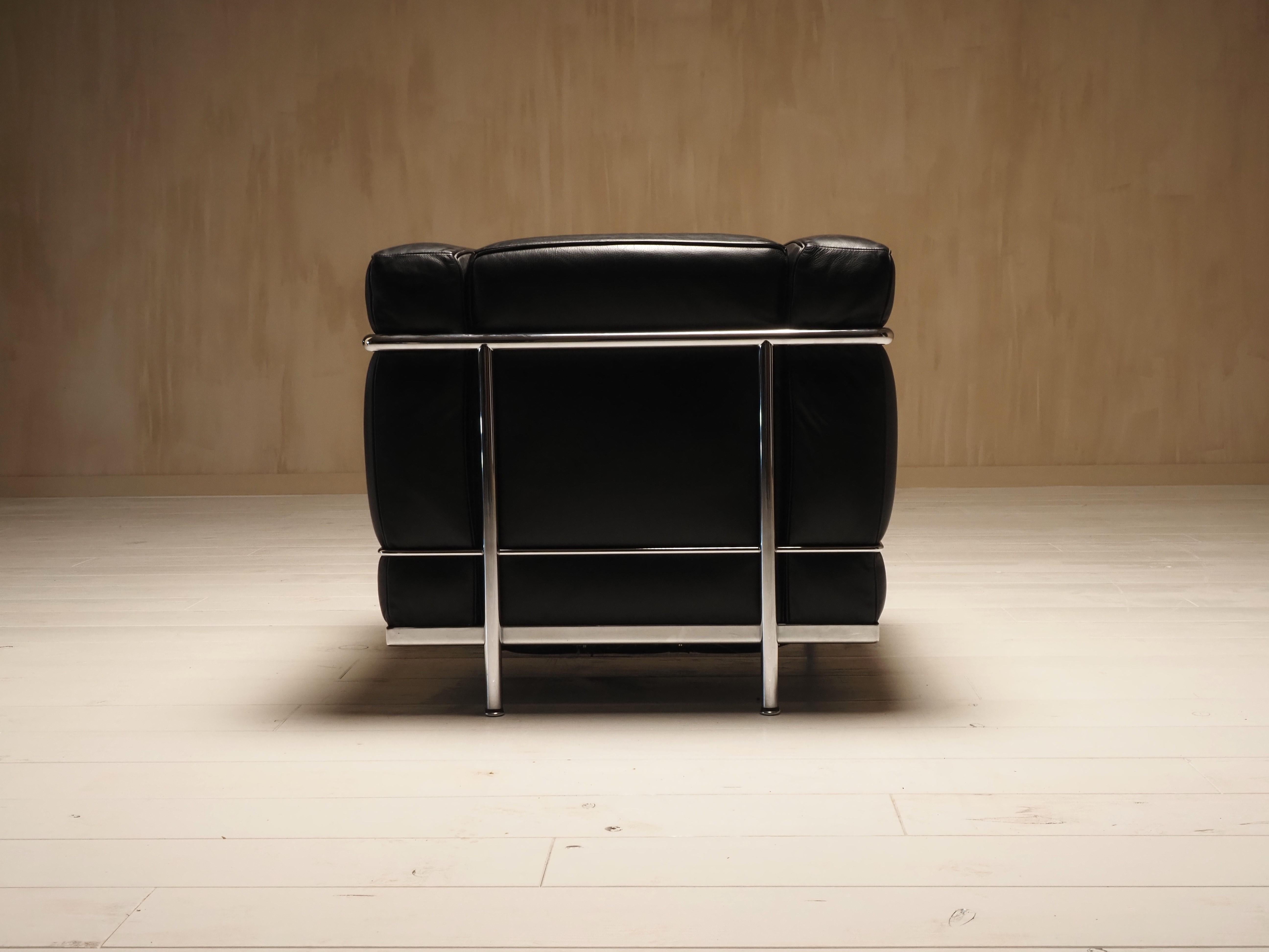 Leather LC2 Club Chair By Le Corbusier, Jeanneret, Perriand for Cassina For Sale