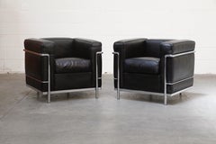 'LC2' Club Chairs and Sofa Living Room Set by Le Corbusier for Cassina, Signed