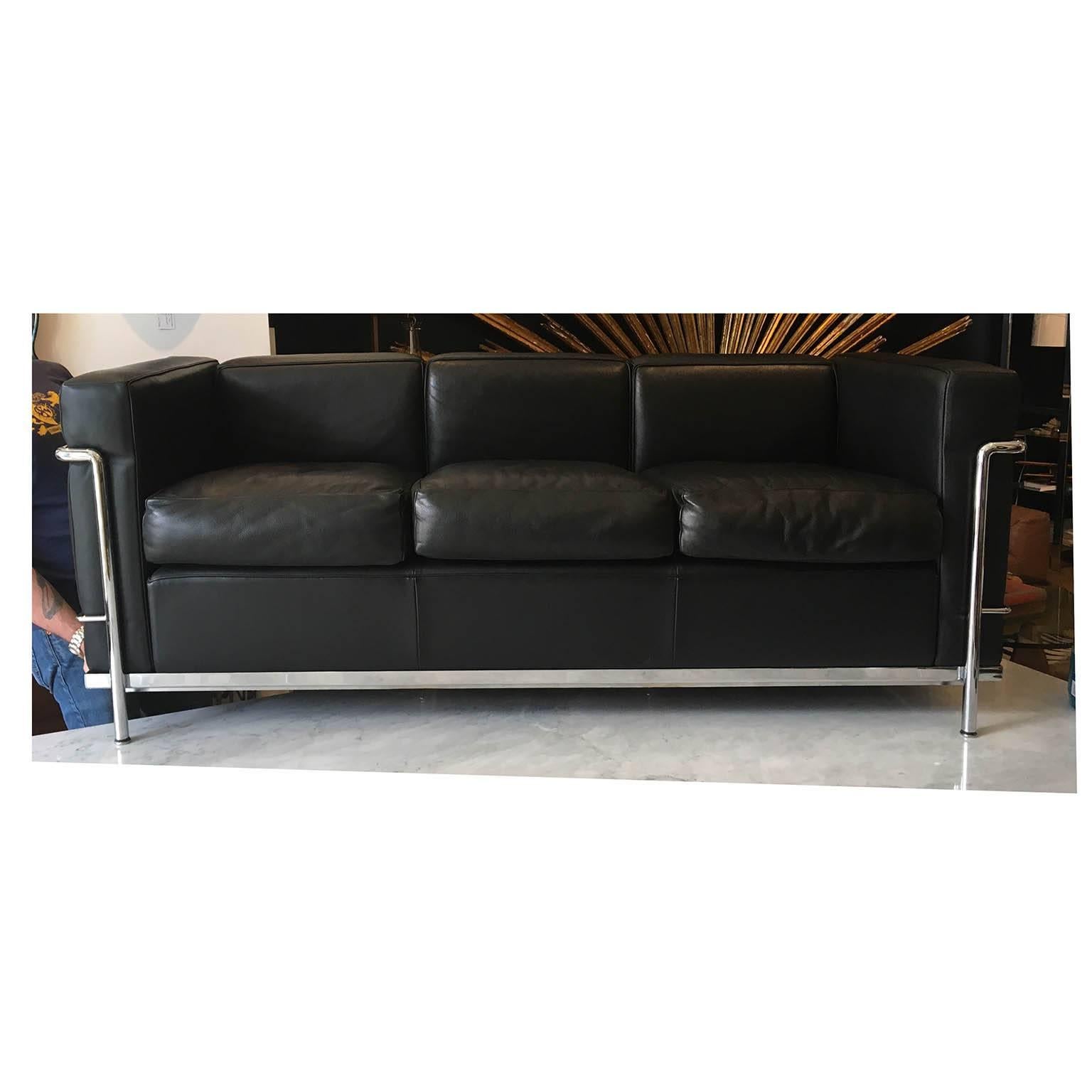 cassina lc2 sofa
