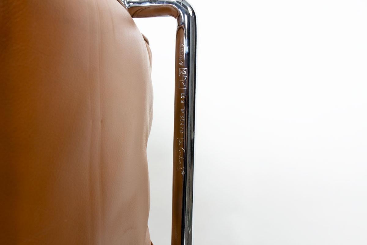 LC2 sofa by Le Corbusier for Cassina, 1970s For Sale 7