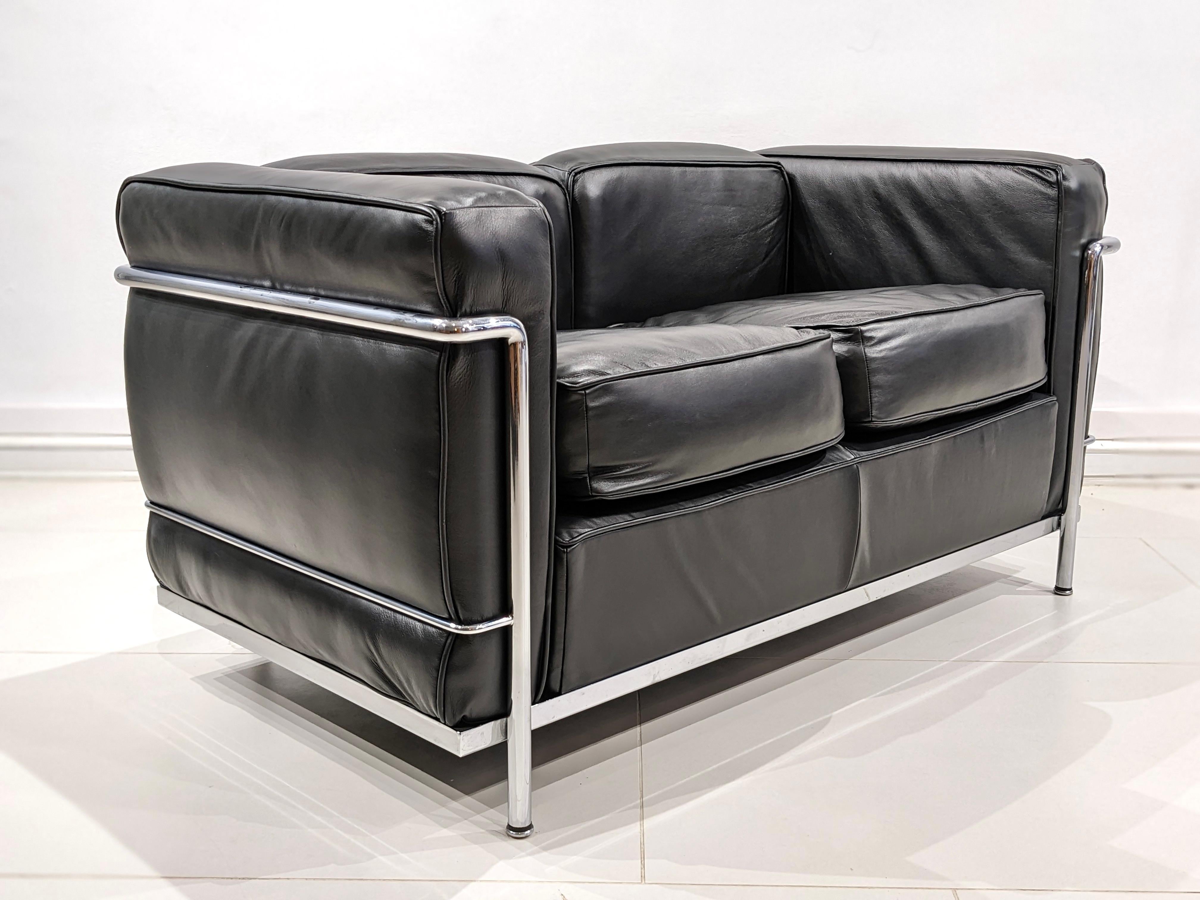 Contemporary LC2 Sofa Signed Le Corbusier Cassina Edition For Sale
