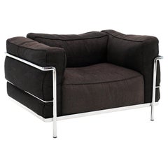 Sessel LC3 von Le Corbusier für Cassina.  Chrom mit schwarzem Segeltuchbezug