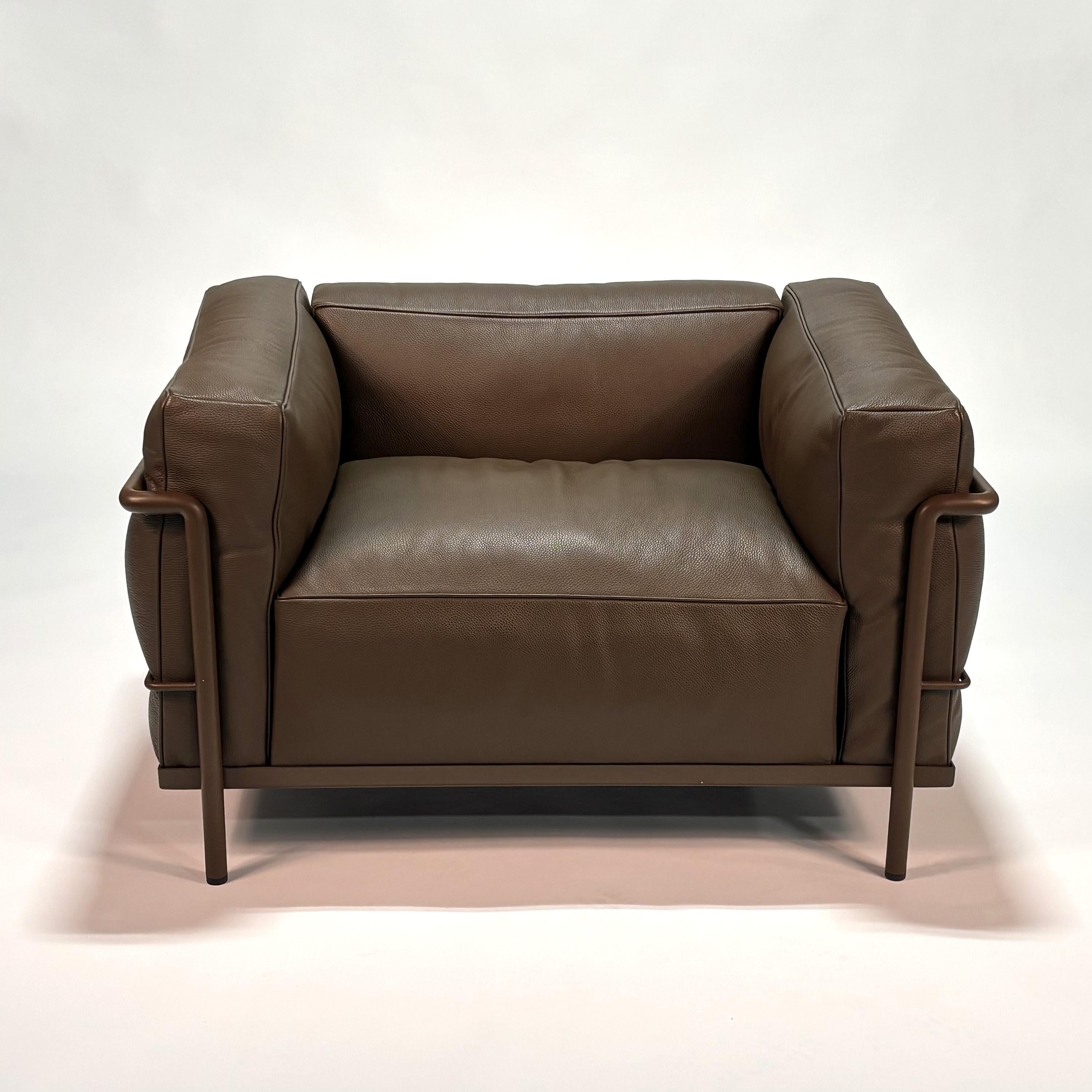 Italian LC3 Armchair by Le Corbusier, Pierre Jeanneret, Charlotte Perriand
