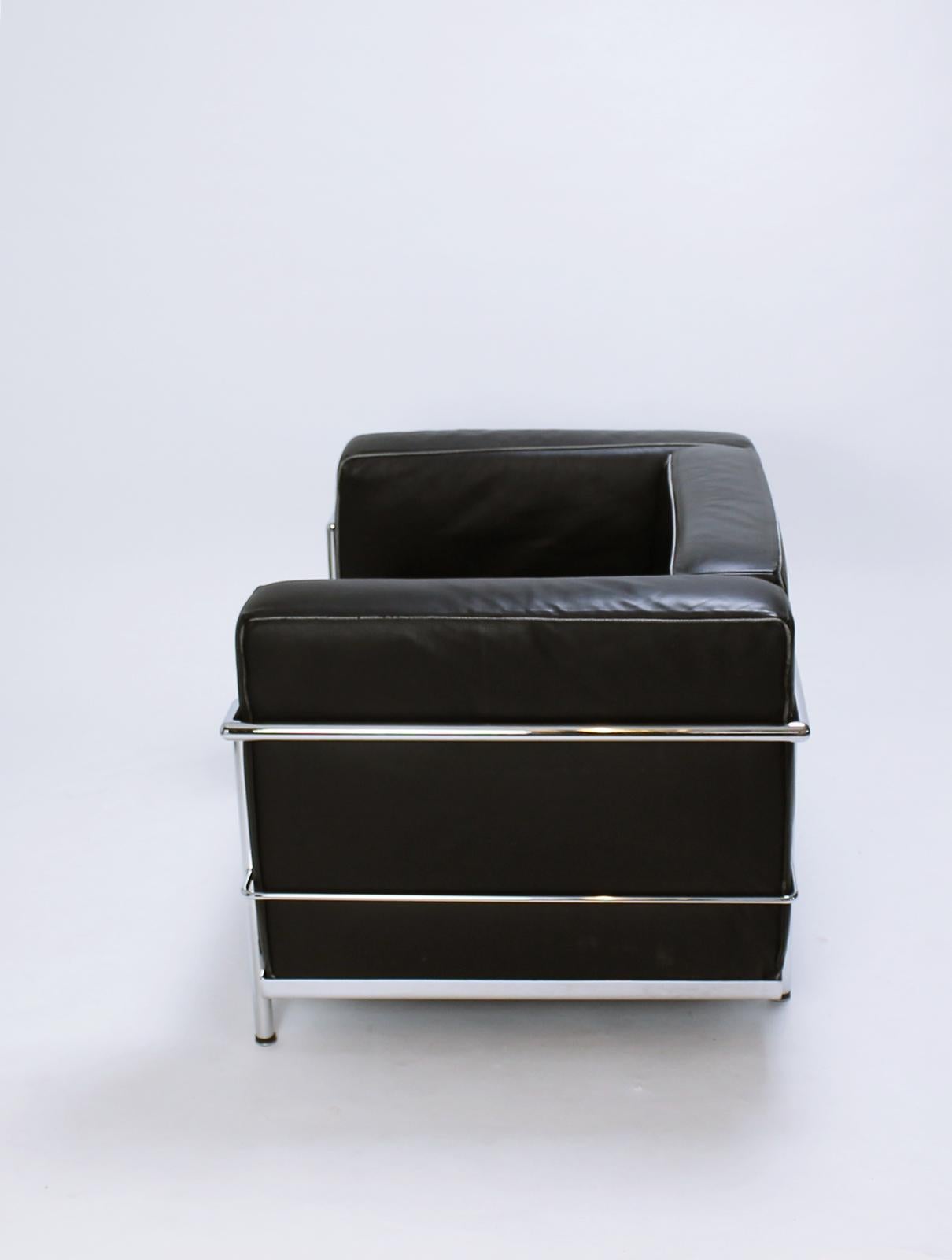 Italian LC3 Black Leather Lounge Chairs by Le Corbusier for Alivar Mvsevm, Italy, 1980