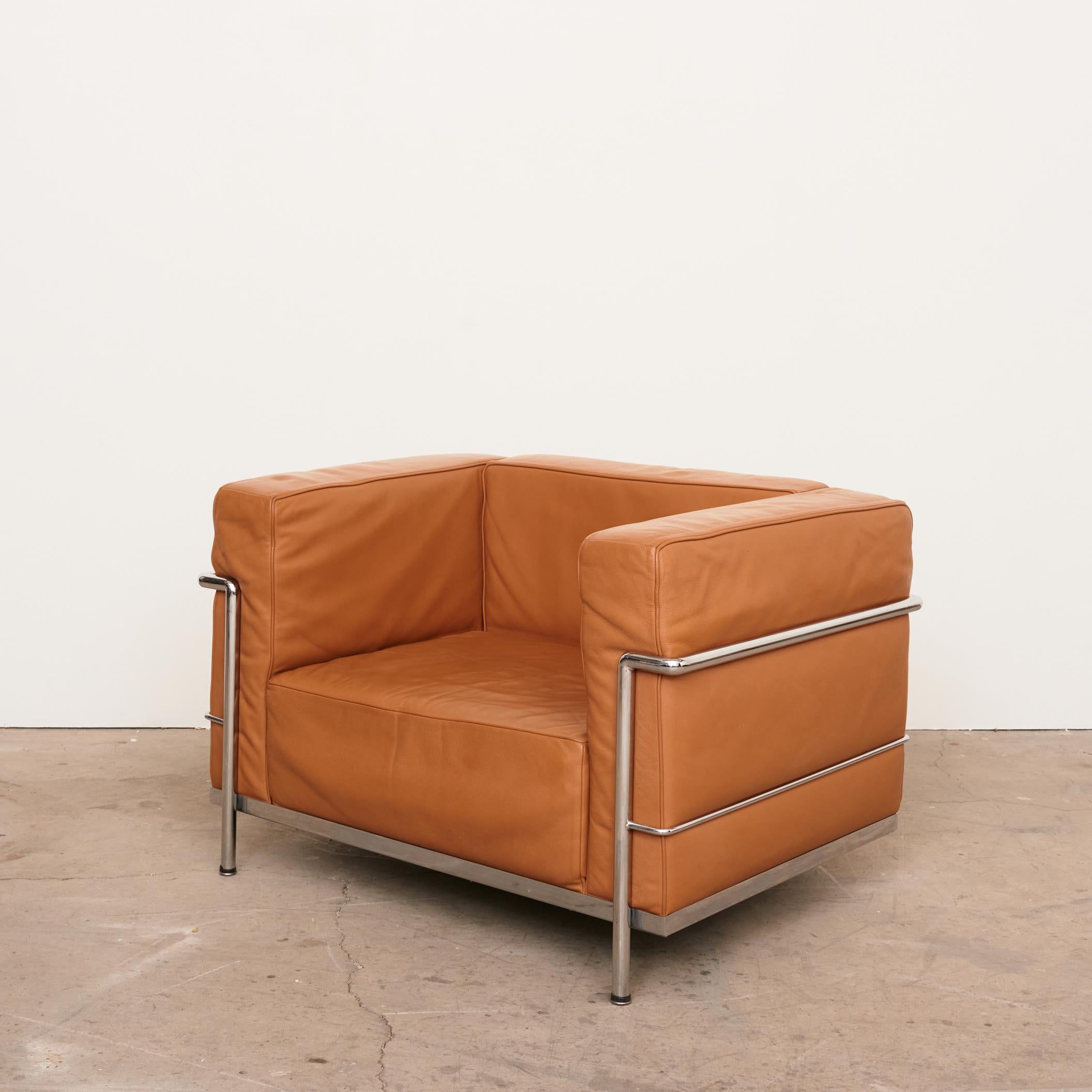 LC3 Grand Modele Armchair in Tobacco leather manufactured by DWR.
