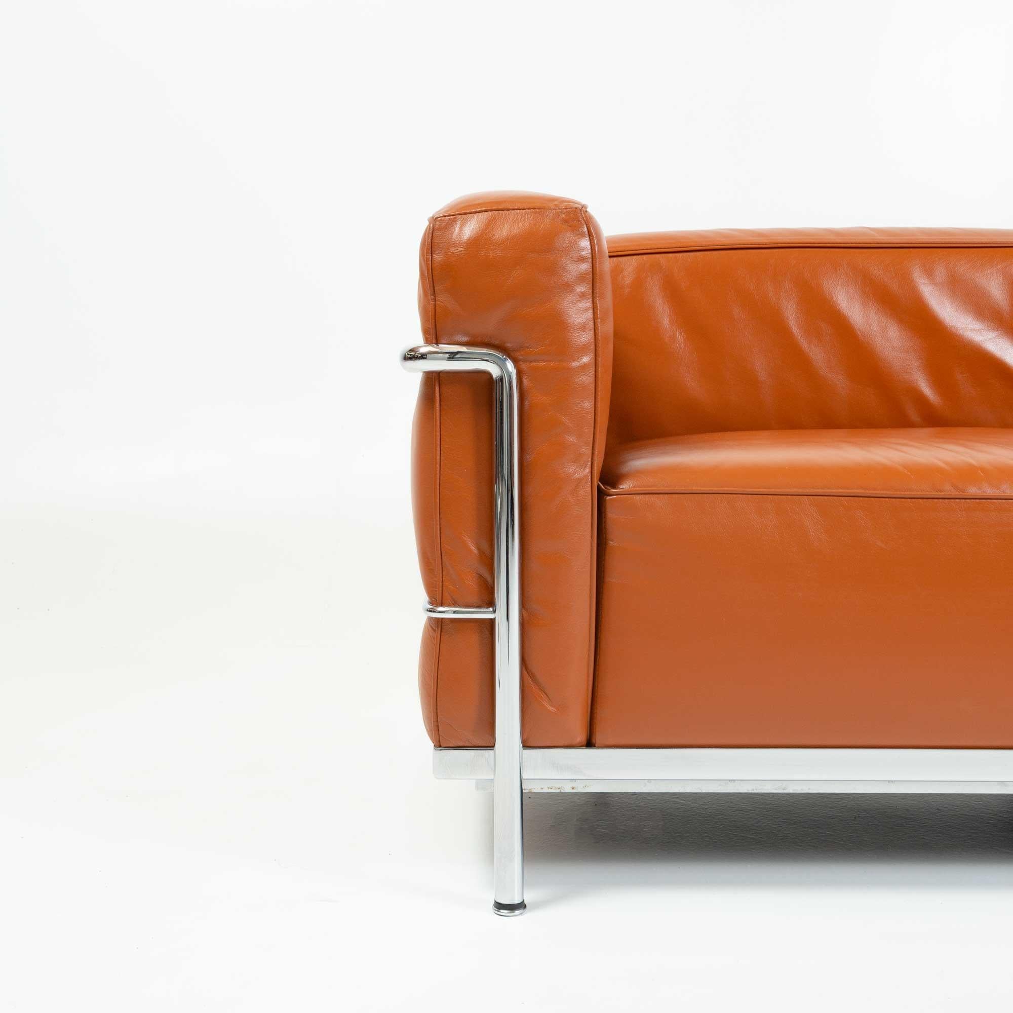 LC3 Grand Modele Sofa by Le Corbusier Cassina in Original Tobacco Leather 4
