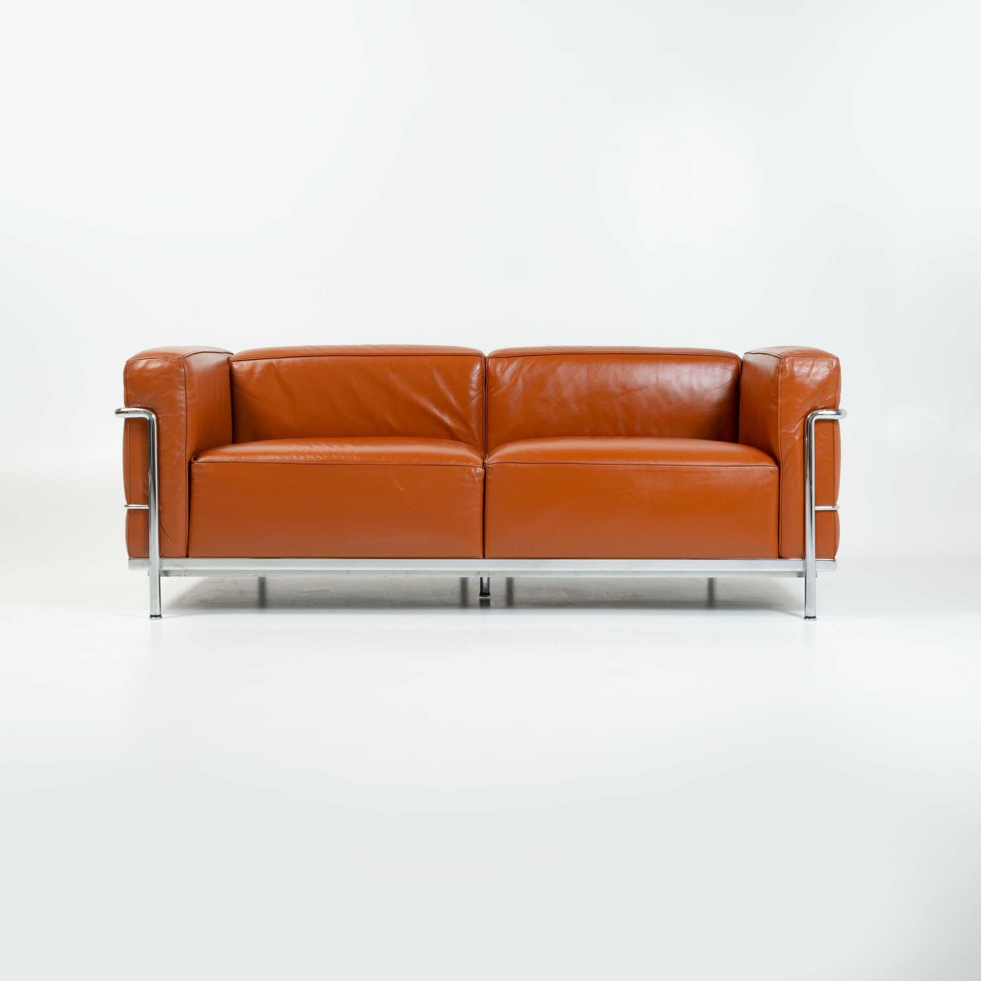 Iconic Bauhaus design by the Swiss-born architect Le Corbusier (Charles-Edouard Jeanneret) are the LC2 and LC3 armchairs, as well as the LC3 sofa.

This is an exceptional LC3 Grand Model Sofa in Original Tobacco Leather and Chrome Frame. Cassina
