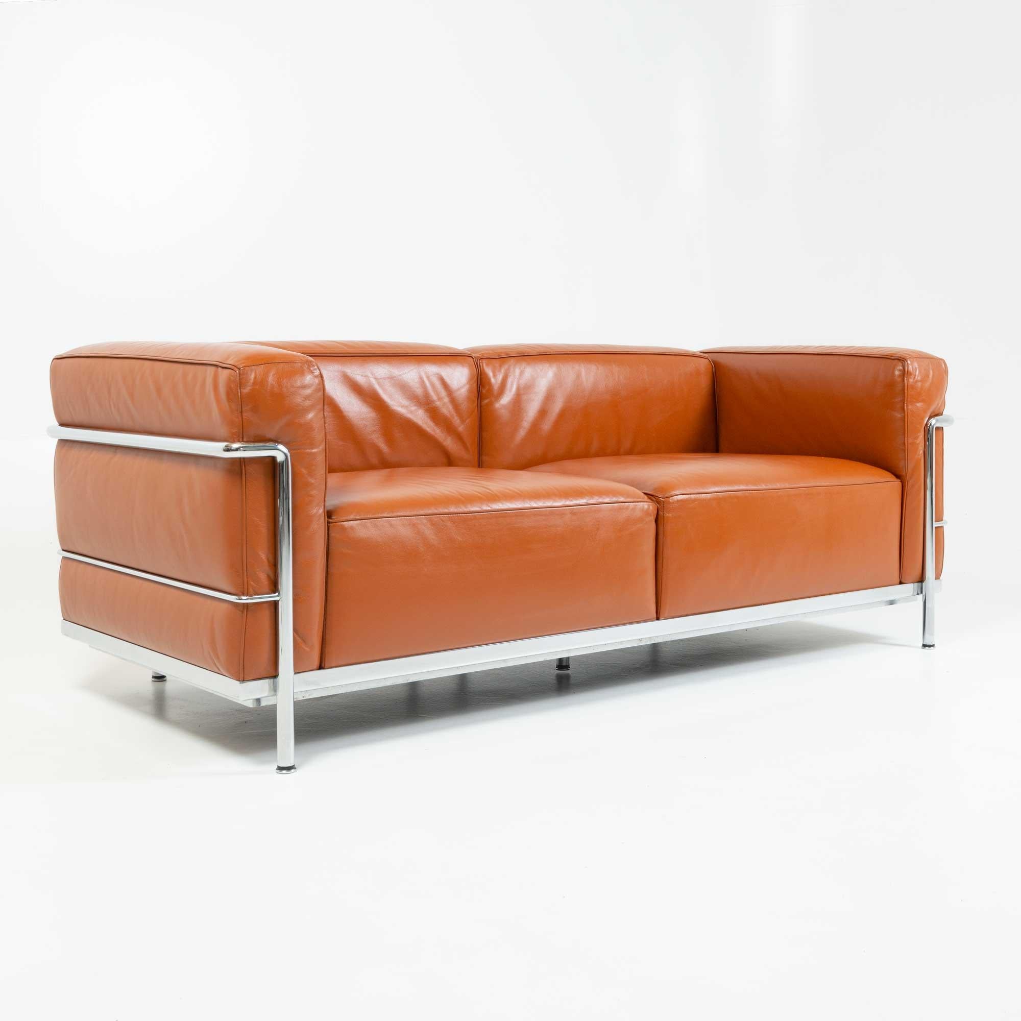 Bauhaus LC3 Grand Modele Sofa by Le Corbusier Cassina in Original Tobacco Leather