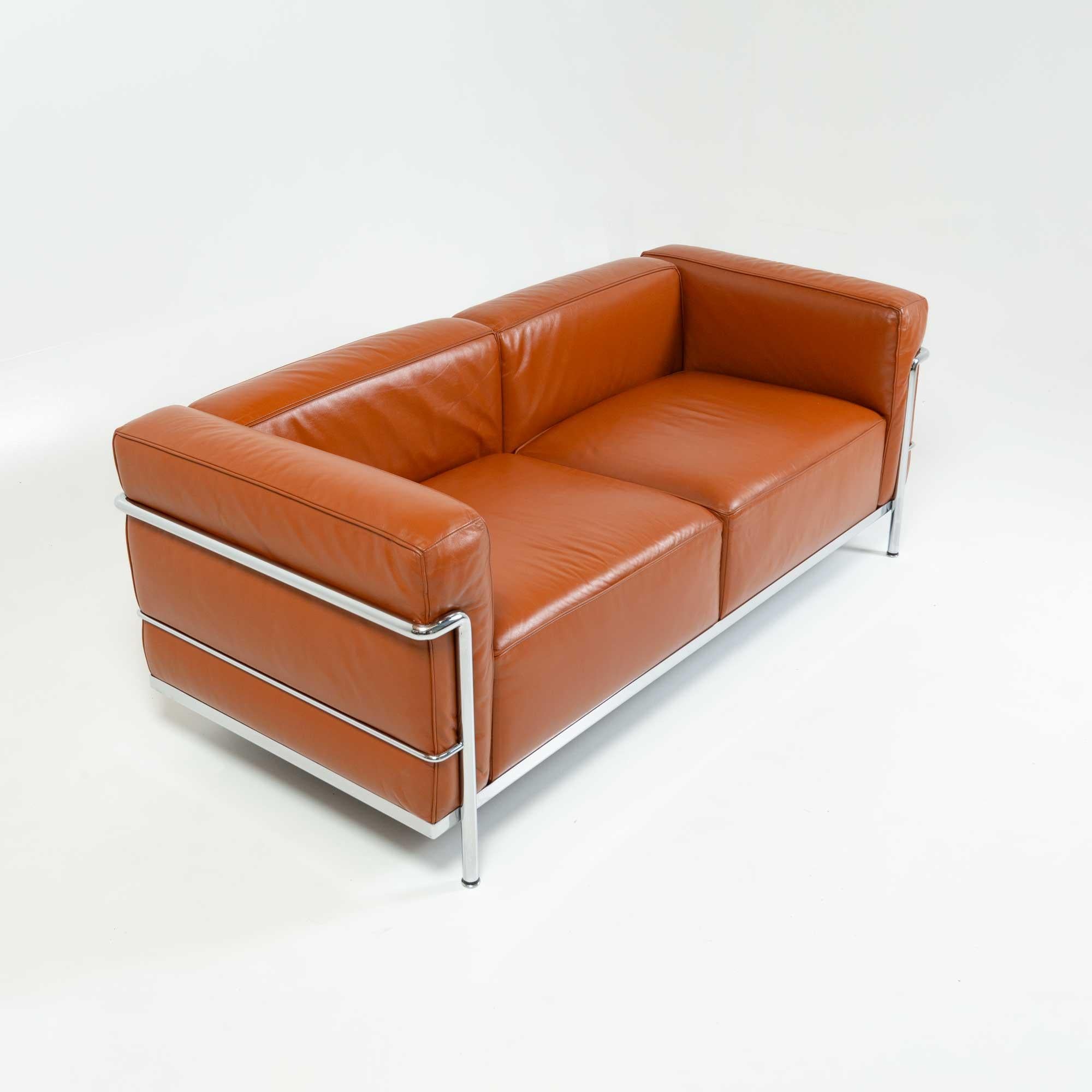 Italian LC3 Grand Modele Sofa by Le Corbusier Cassina in Original Tobacco Leather