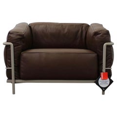 LC3 leather armchair by Le Corbusier for Cassina - showroommodel down cushions