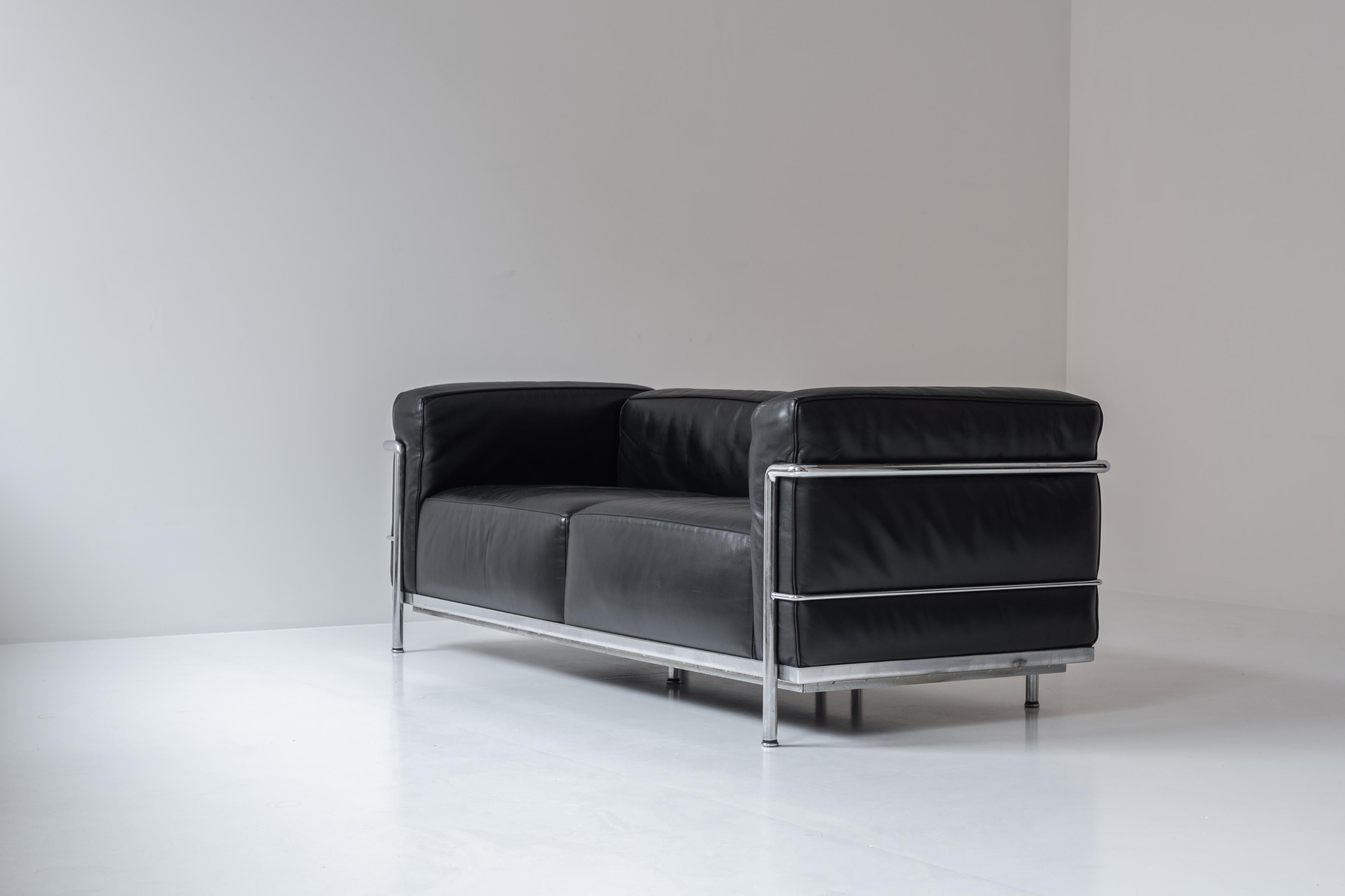 Italian ‘LC3’ Sofa by Le Corbusier, Pierre Jeanneret and Charlotte Perriand for Cassina