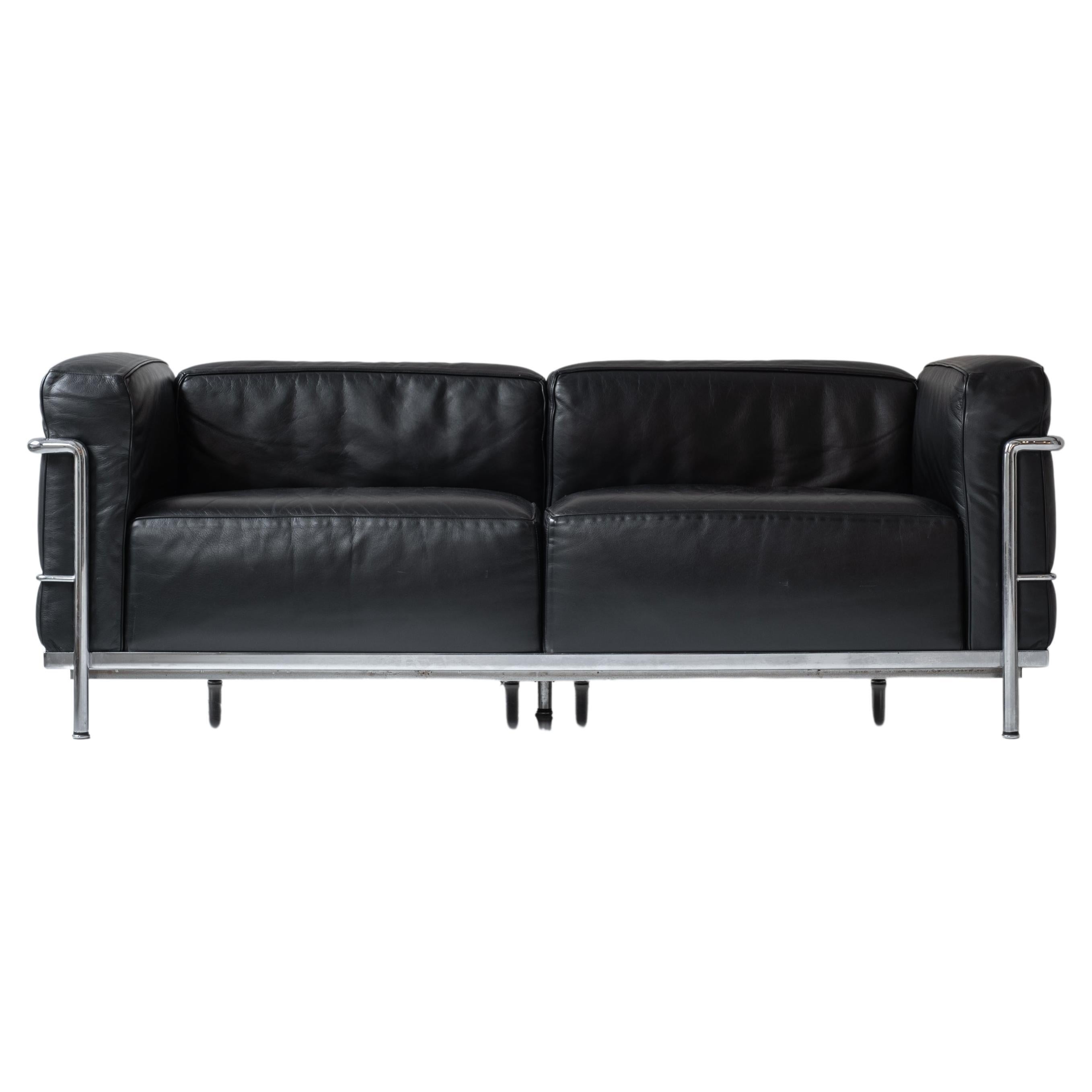 ‘LC3’ Sofa by Le Corbusier, Pierre Jeanneret and Charlotte Perriand for Cassina