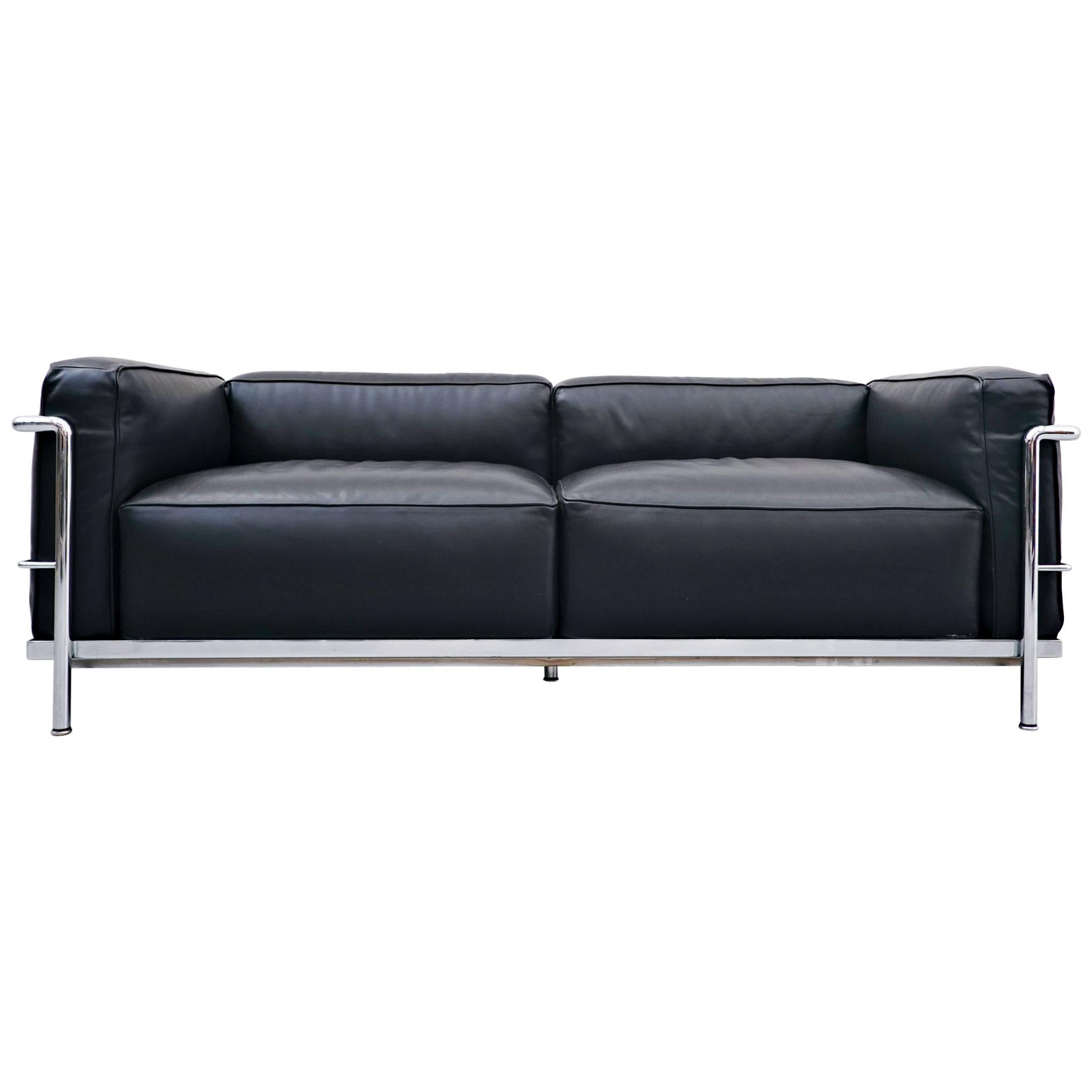 LC3 Sofa, Le Grand Confort, Le Corbusier for Cassina