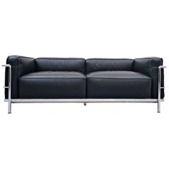 LC3 Sofa, Le Grand Confort, Le Corbusier for Cassina