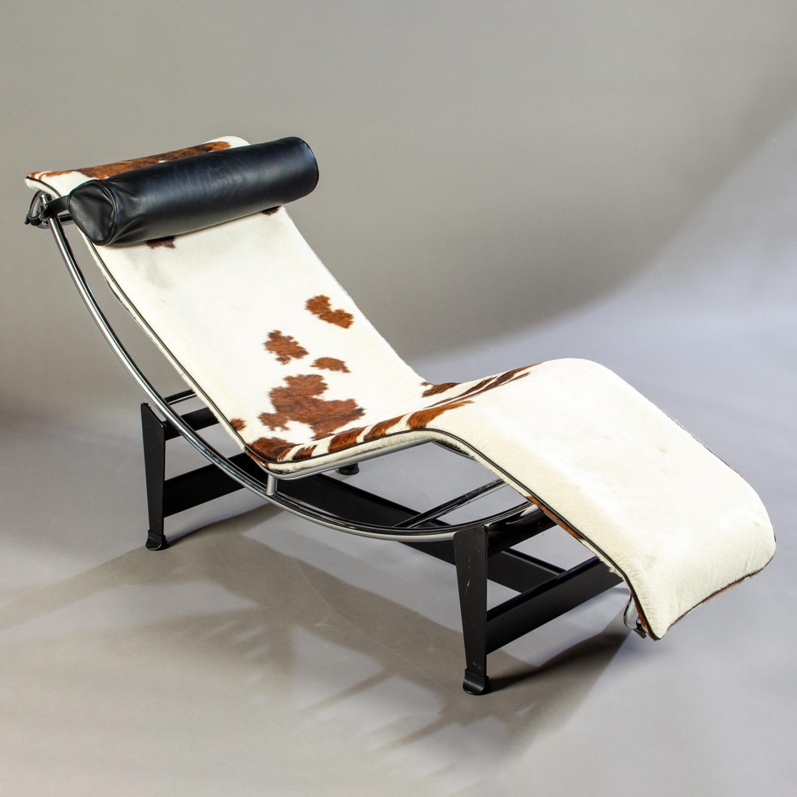 Bauhaus LC4 Chaise by Le Corbusier for Cassina