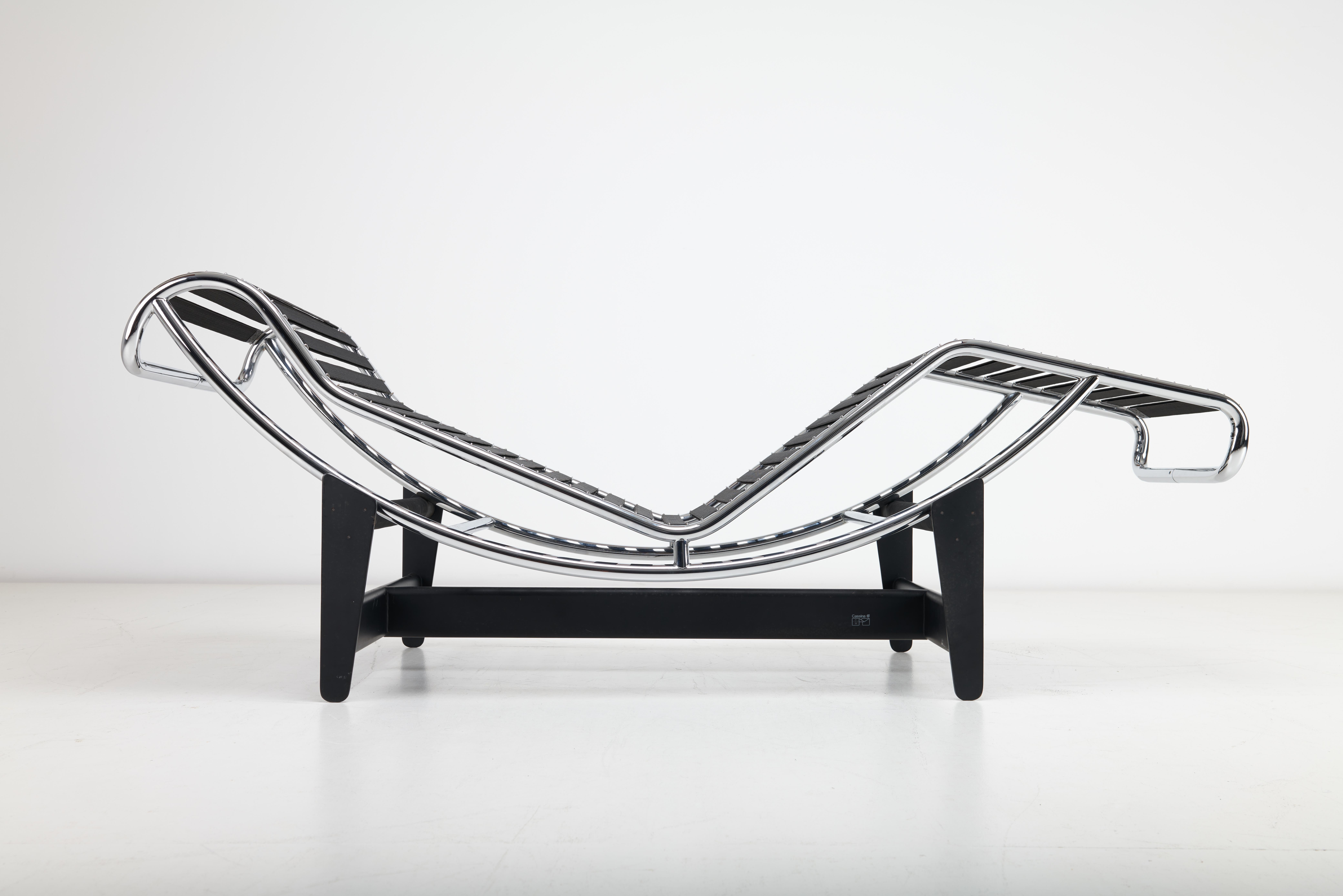 Fine XX secolo LC4 Chaise di Le Corbusier, Pierre Jeanneret & Charlotte Perriand per Cassina in vendita