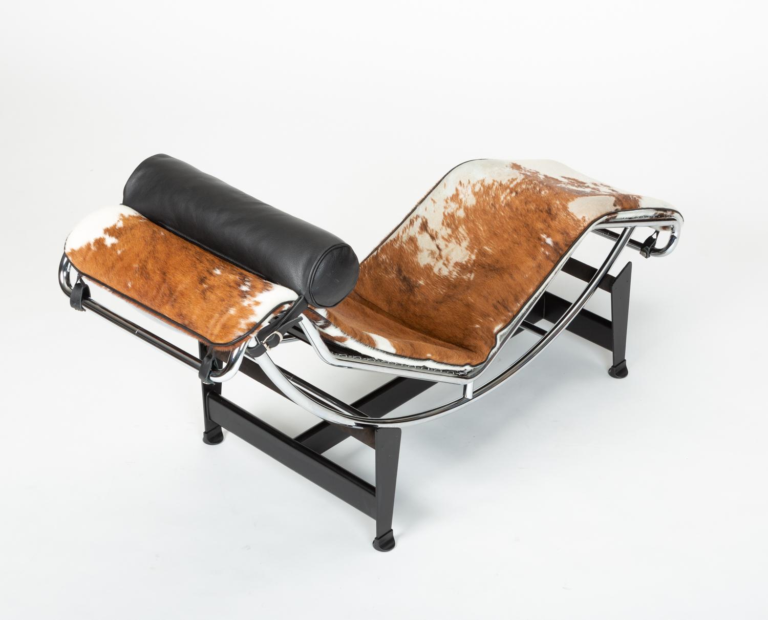 LC4 Chaise Lounge by Le Corbusier for Cassina 6