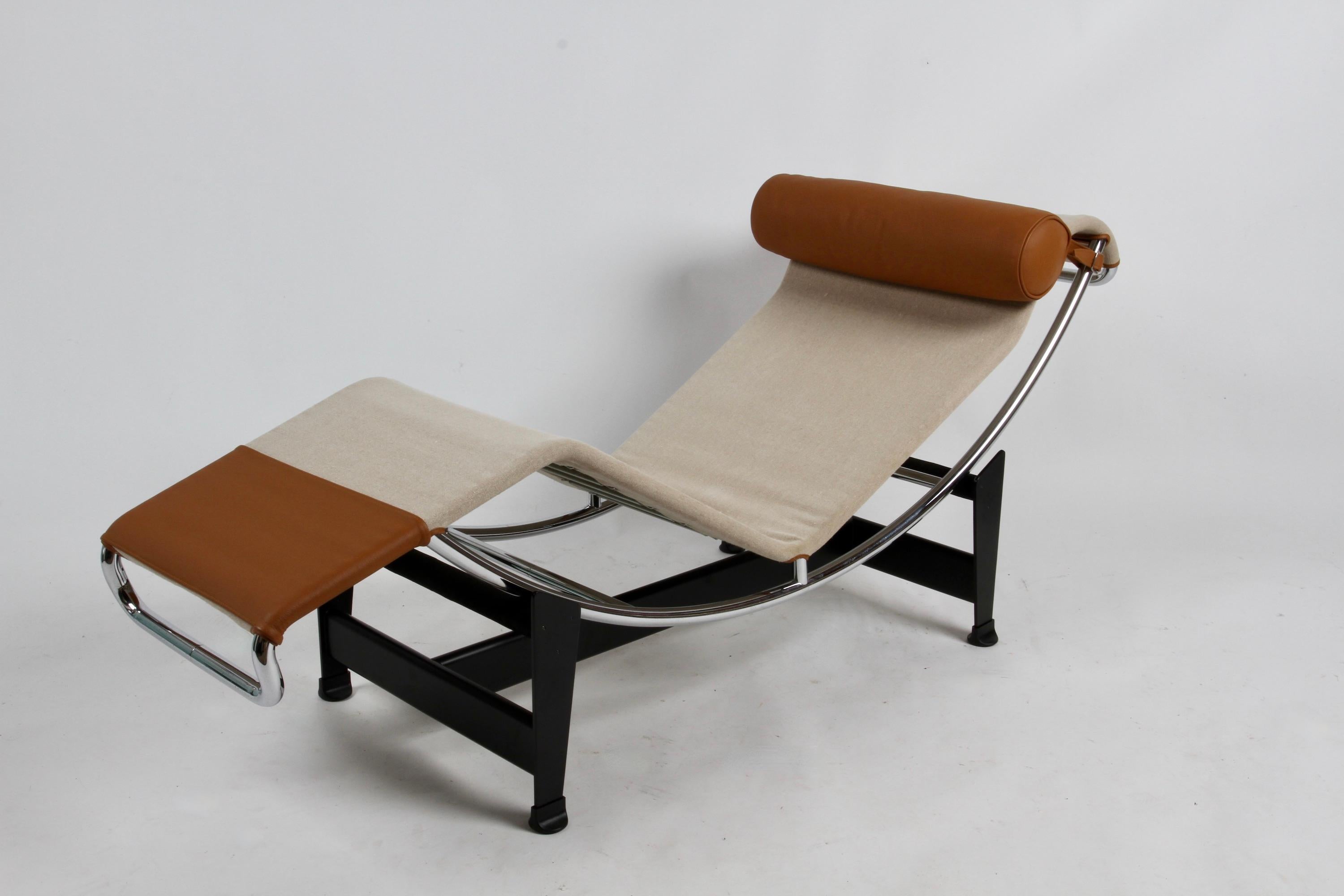 Lc4 Chaise Lounge Canvas & Leather, Charlotte Perriand & Le Corbusier, Cassina 2