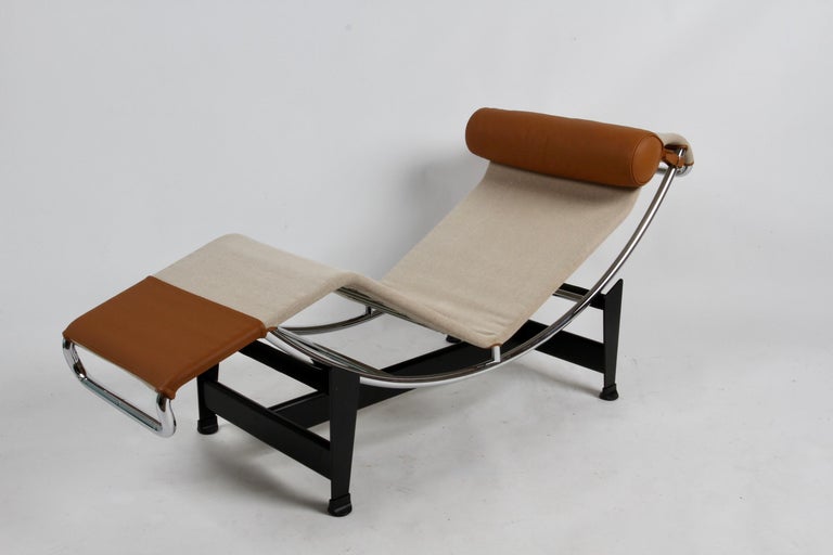Lc4 Chaise Lounge Canvas & Leather, Charlotte Perriand & Le Corbusier, Cassina For Sale 5