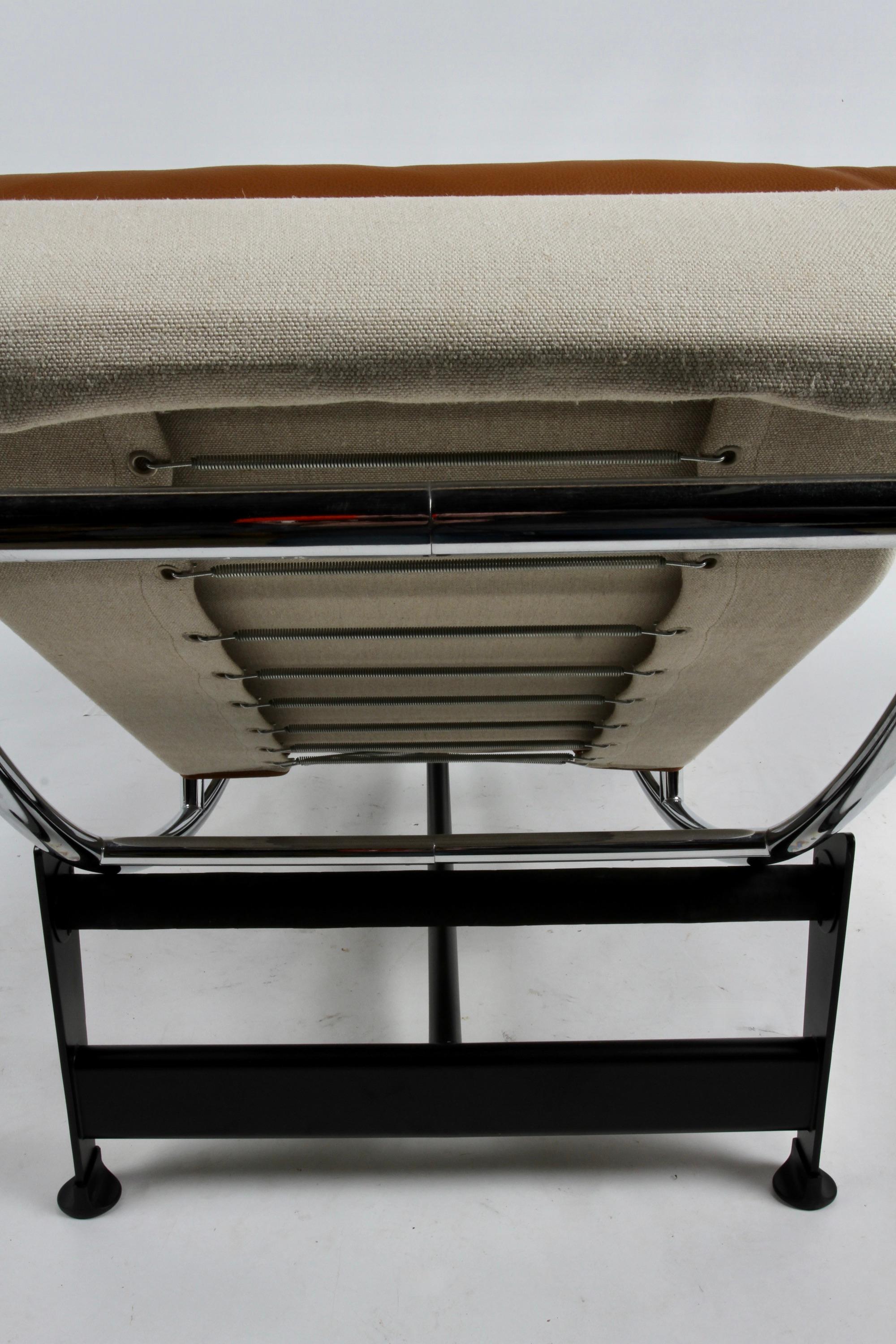 Lc4 Chaise Lounge Canvas & Leather, Charlotte Perriand & Le Corbusier, Cassina 8