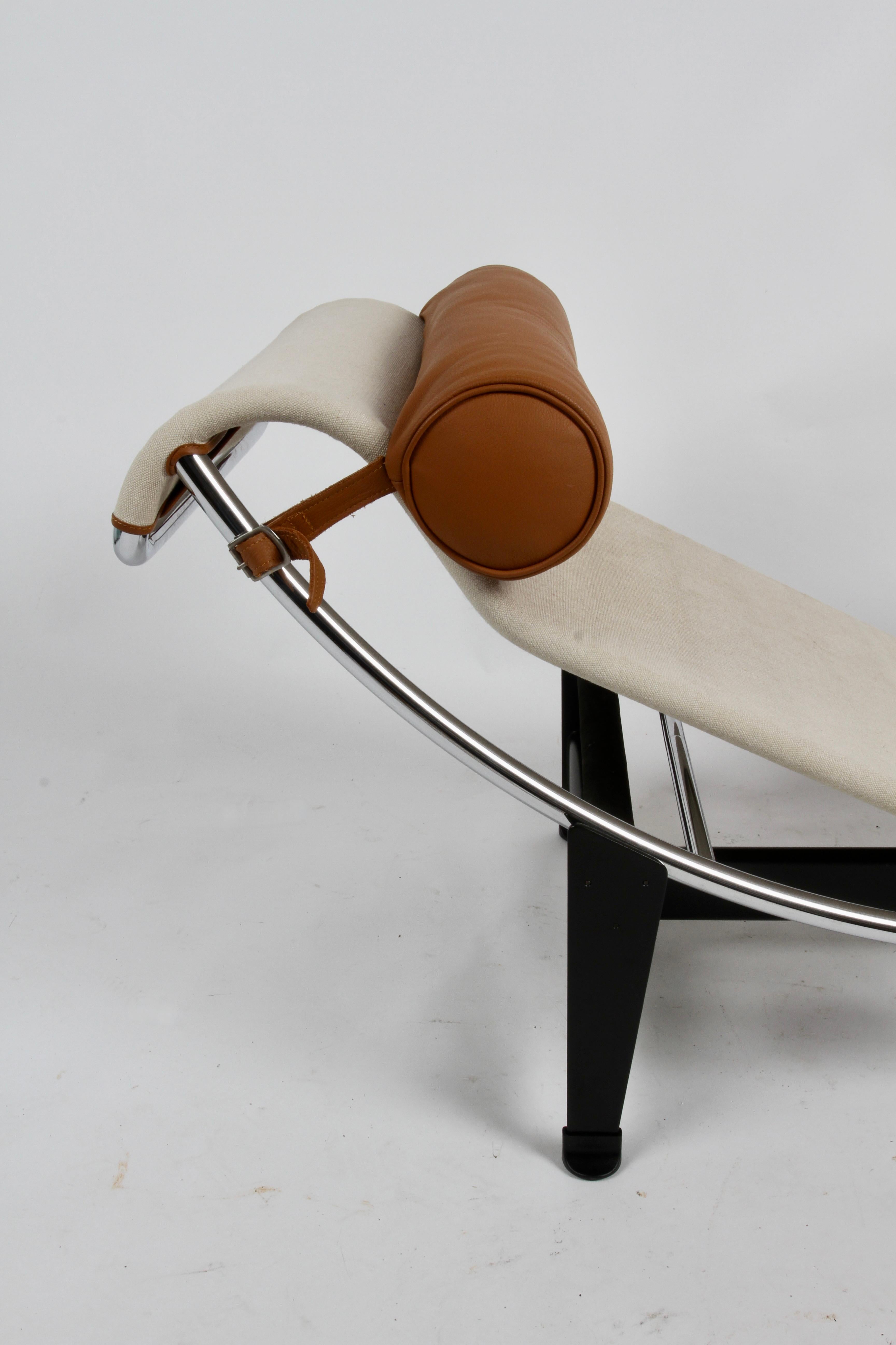 Lc4 Chaise Lounge Canvas & Leather, Charlotte Perriand & Le Corbusier, Cassina In Good Condition In St. Louis, MO