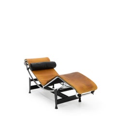 LC4 in Cognac Aniline Leather by Le Corbusier, Cassina, 1980s