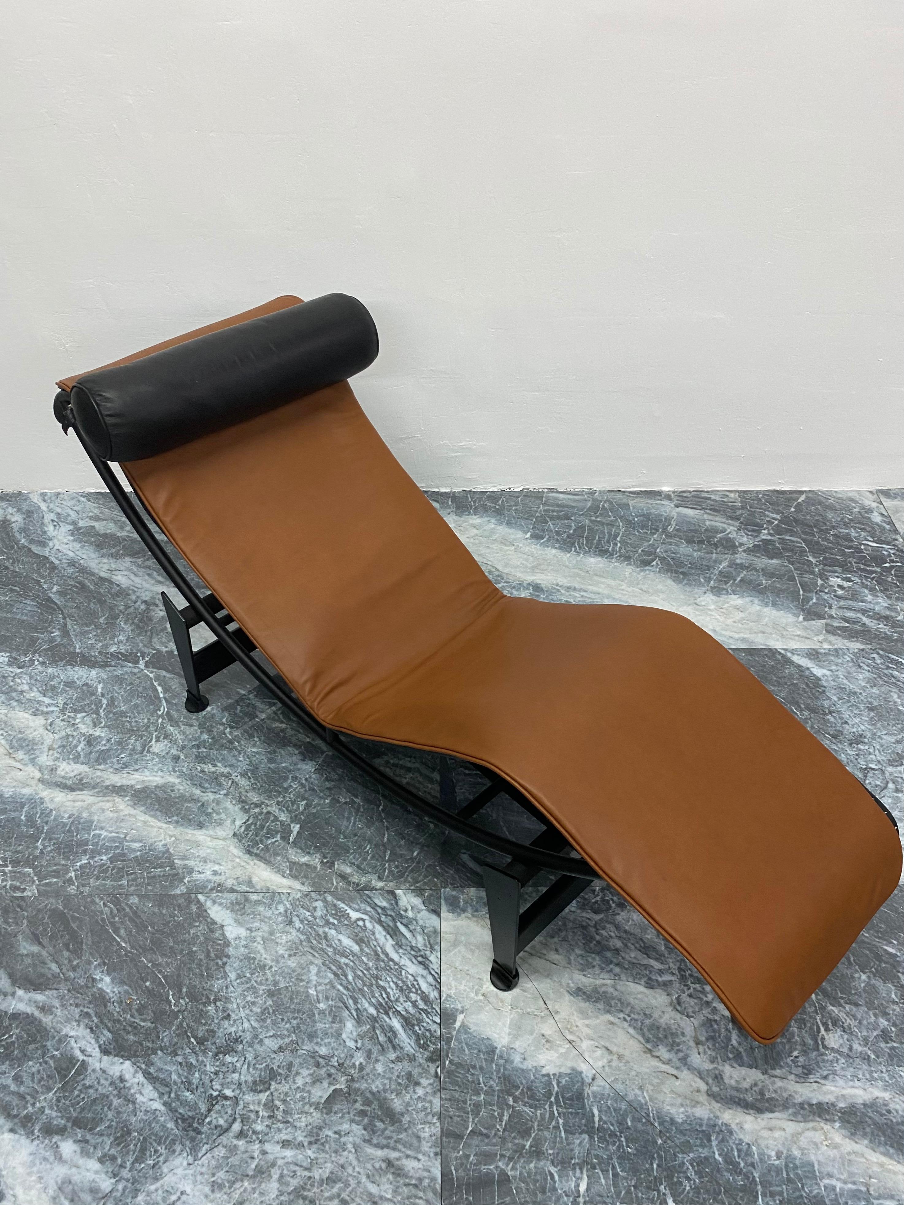 Steel LC4 Noire Brown Leather Chaise Lounge for Cassina, Le Corbusier