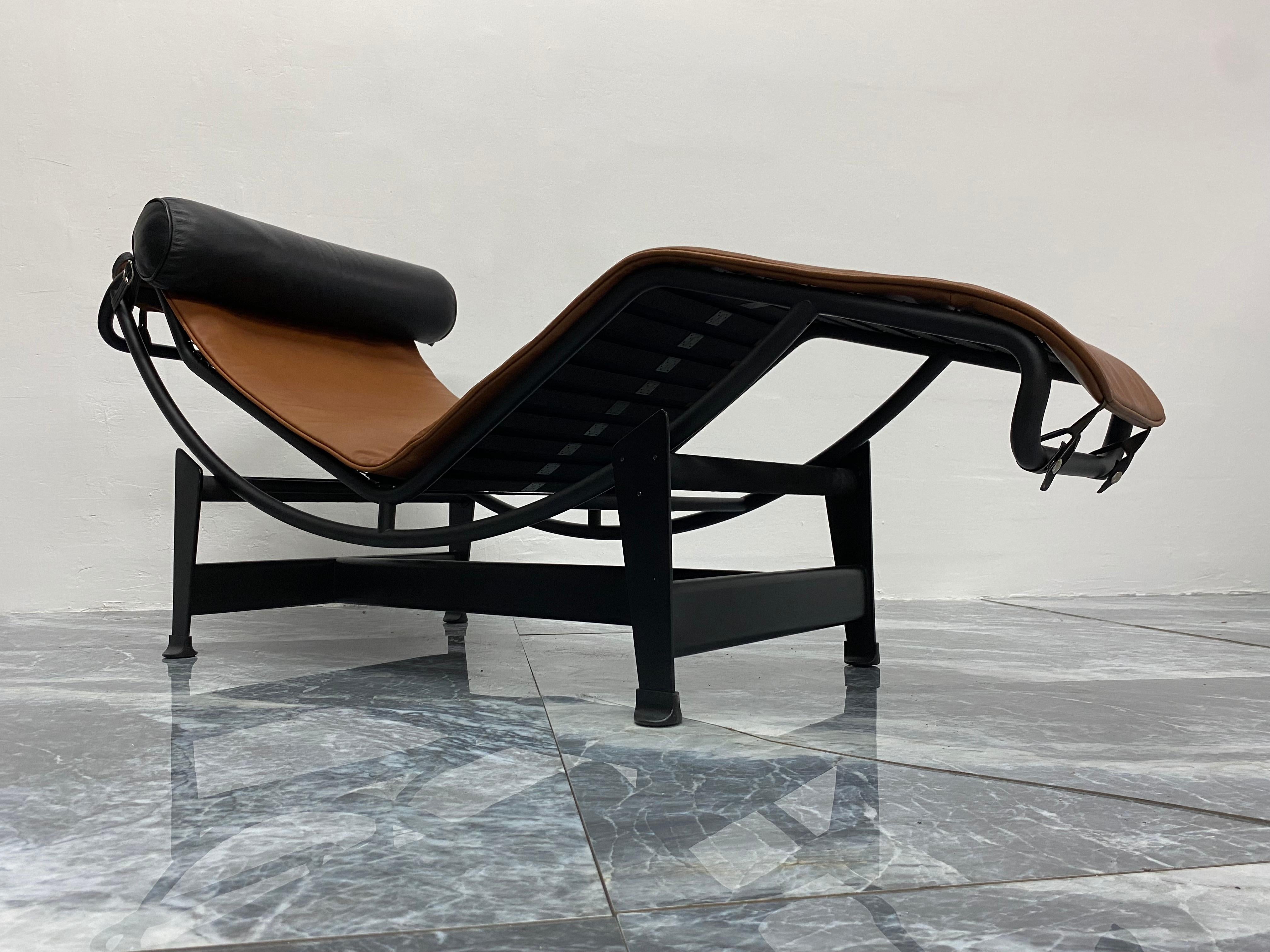 20th Century LC4 Noire Brown Leather Chaise Lounge for Cassina, Le Corbusier