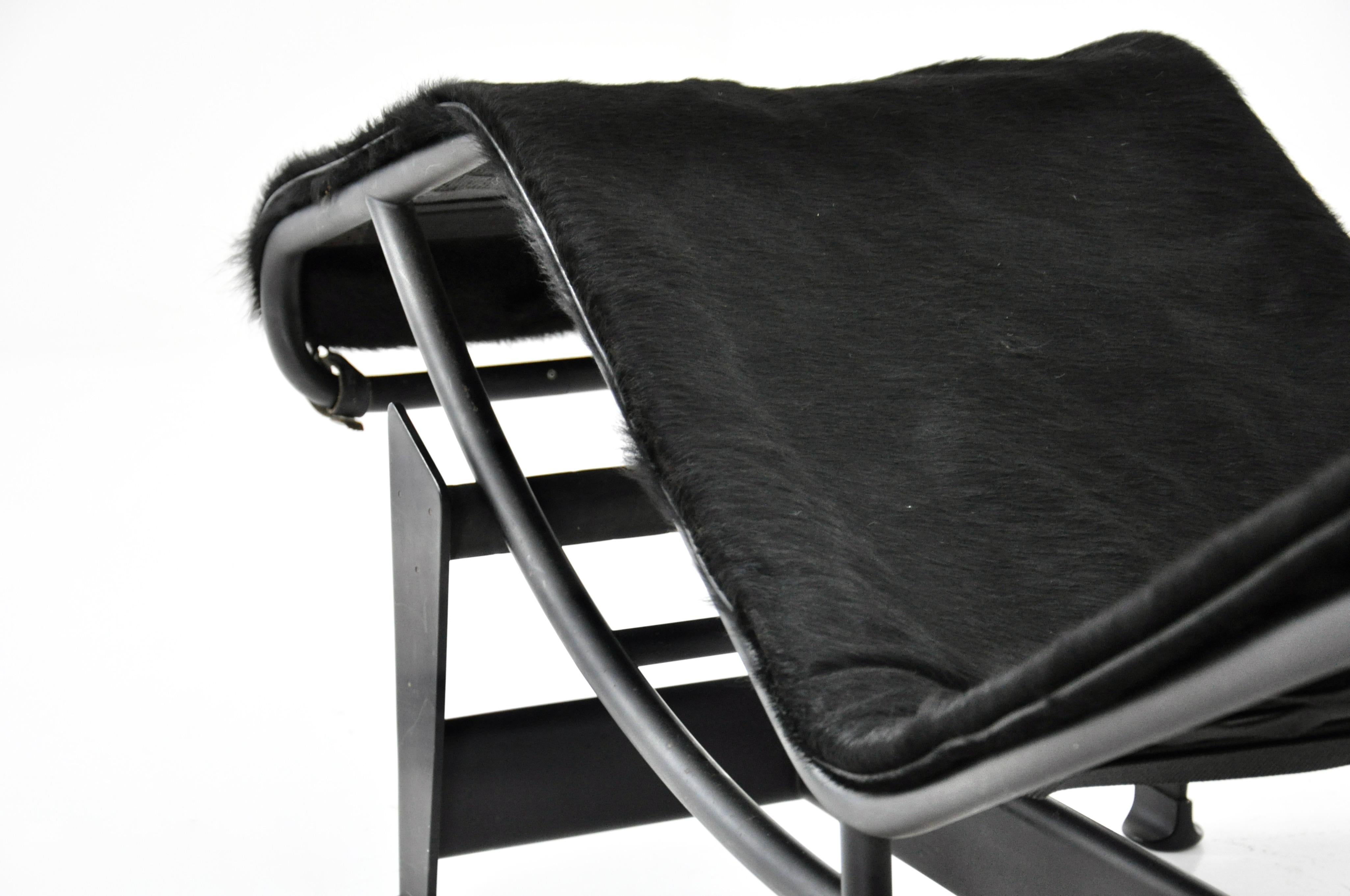 LC4 Lounge Chair by Le Corbusier for Cassina, 1984 For Sale 3