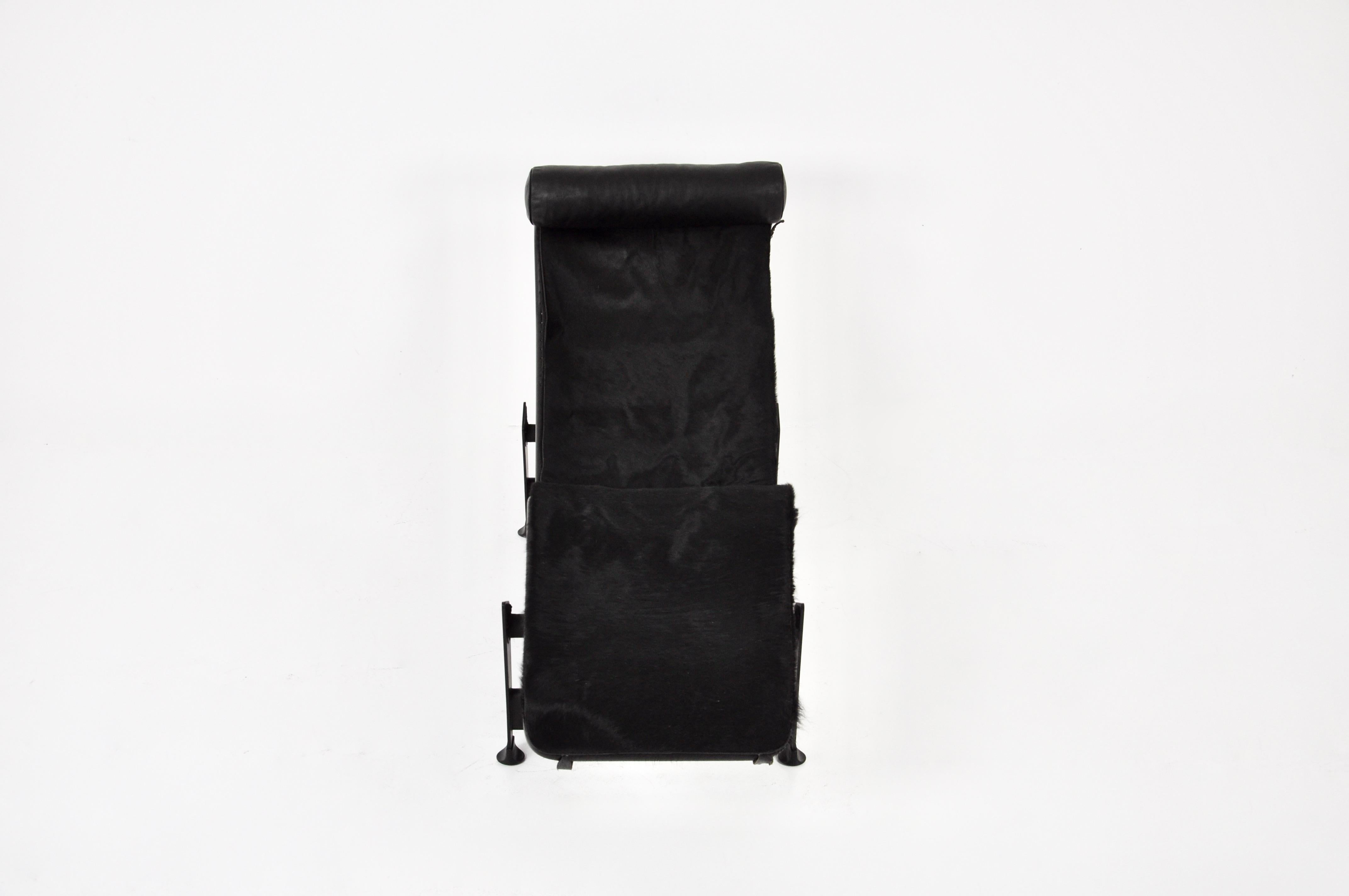 LC4 Lounge Chair by Le Corbusier for Cassina, 1984 For Sale 4