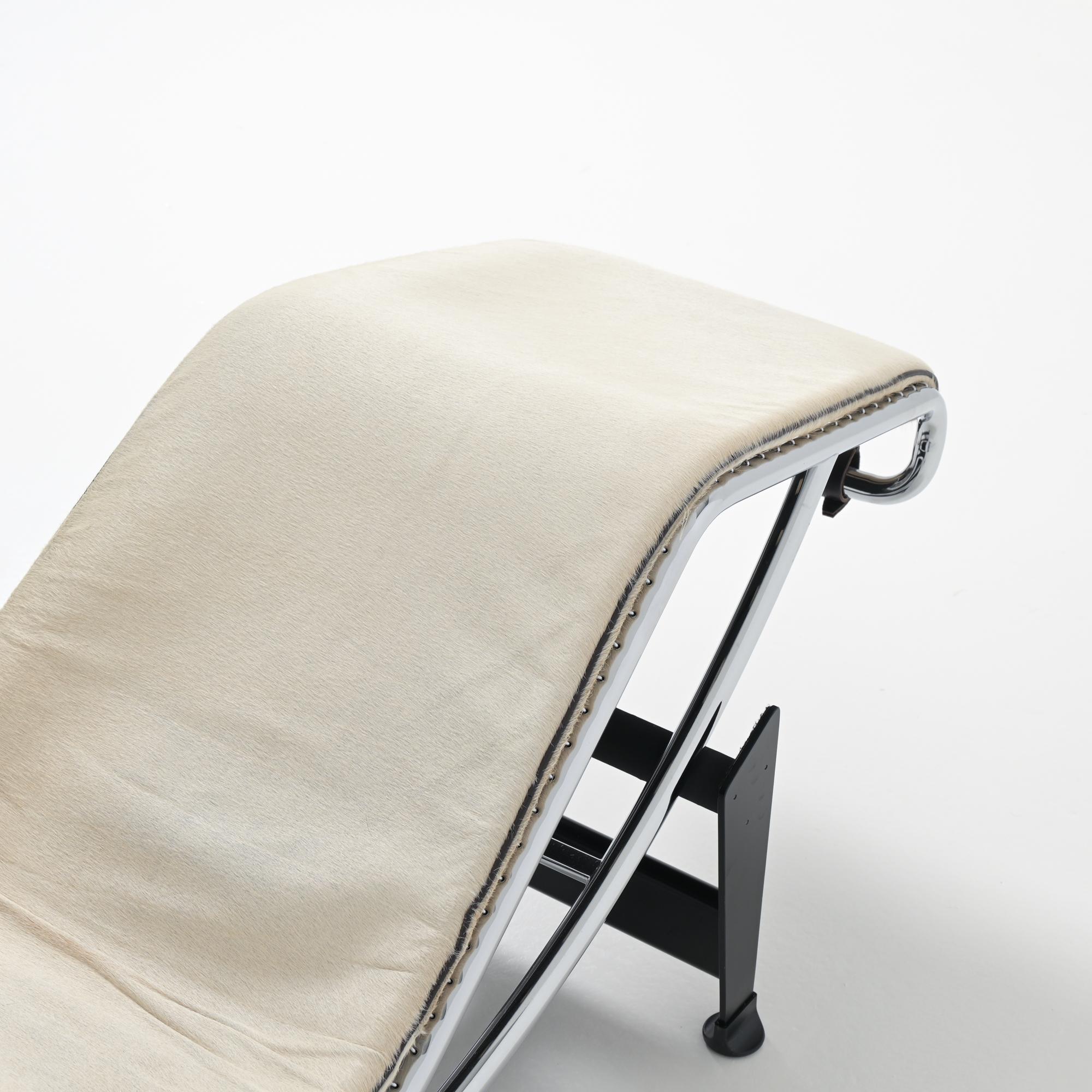 Chaise longue LC4 de Le Corbusier, Jeanneret et Perriand pour Cassina limitée en vente 11