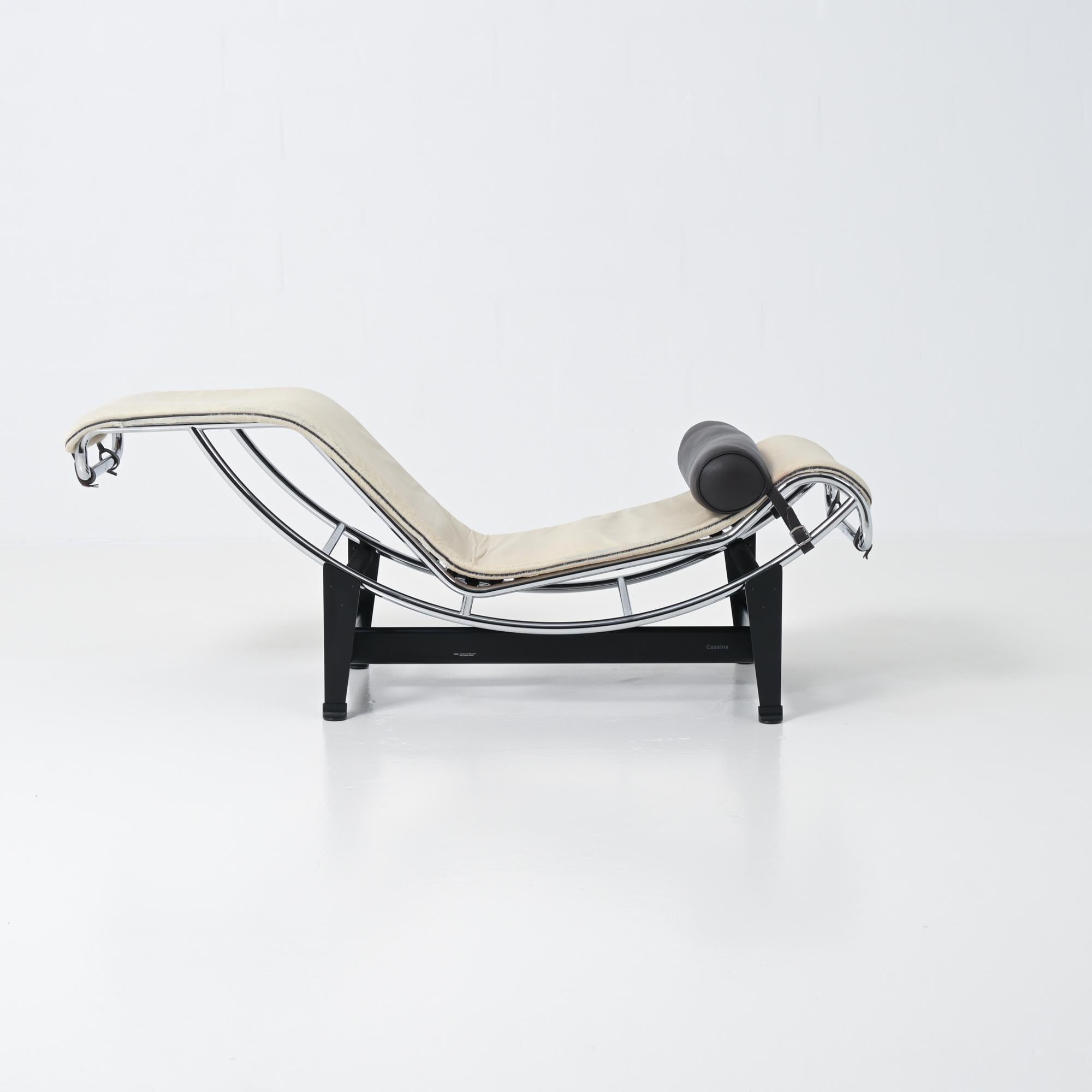 Moderne Chaise longue LC4 de Le Corbusier, Jeanneret et Perriand pour Cassina limitée en vente