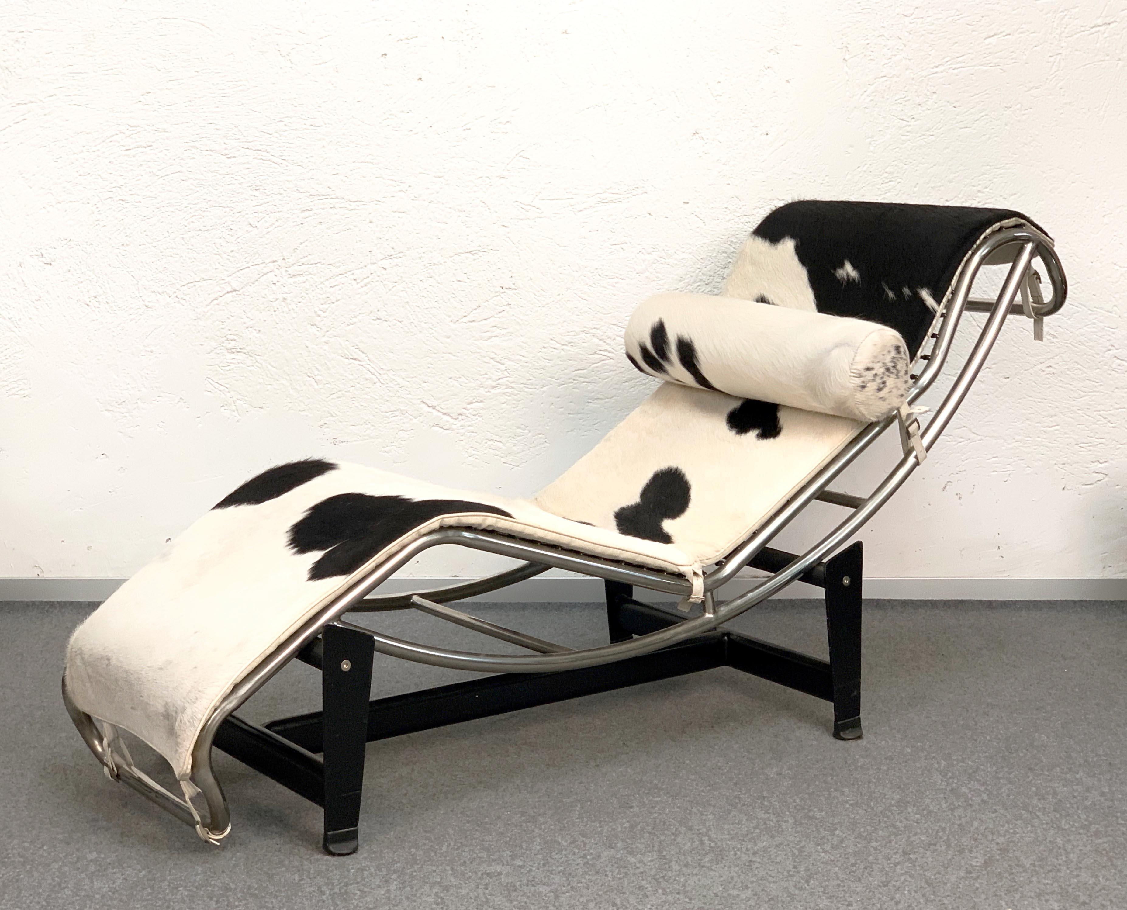 Leather LC4 Steel and Skin Chaise Longue by Le Corbusier, Perriand and Jeanneret, 1980s