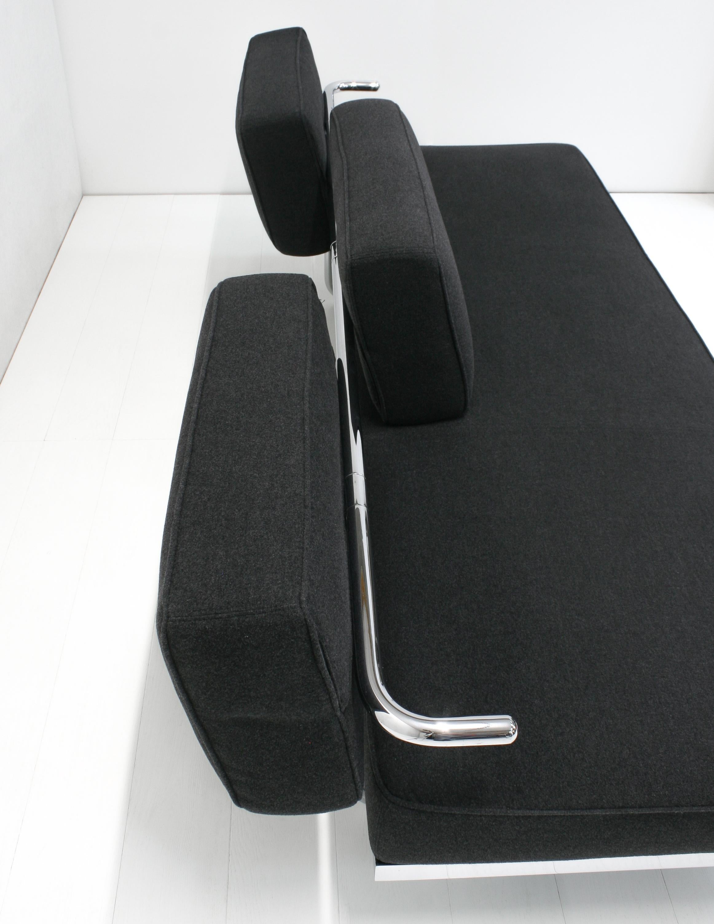 Canapé Sleeper Sofa LC5 de Le Corbusier et Charlotte Perriand pour Cassina en vente 4