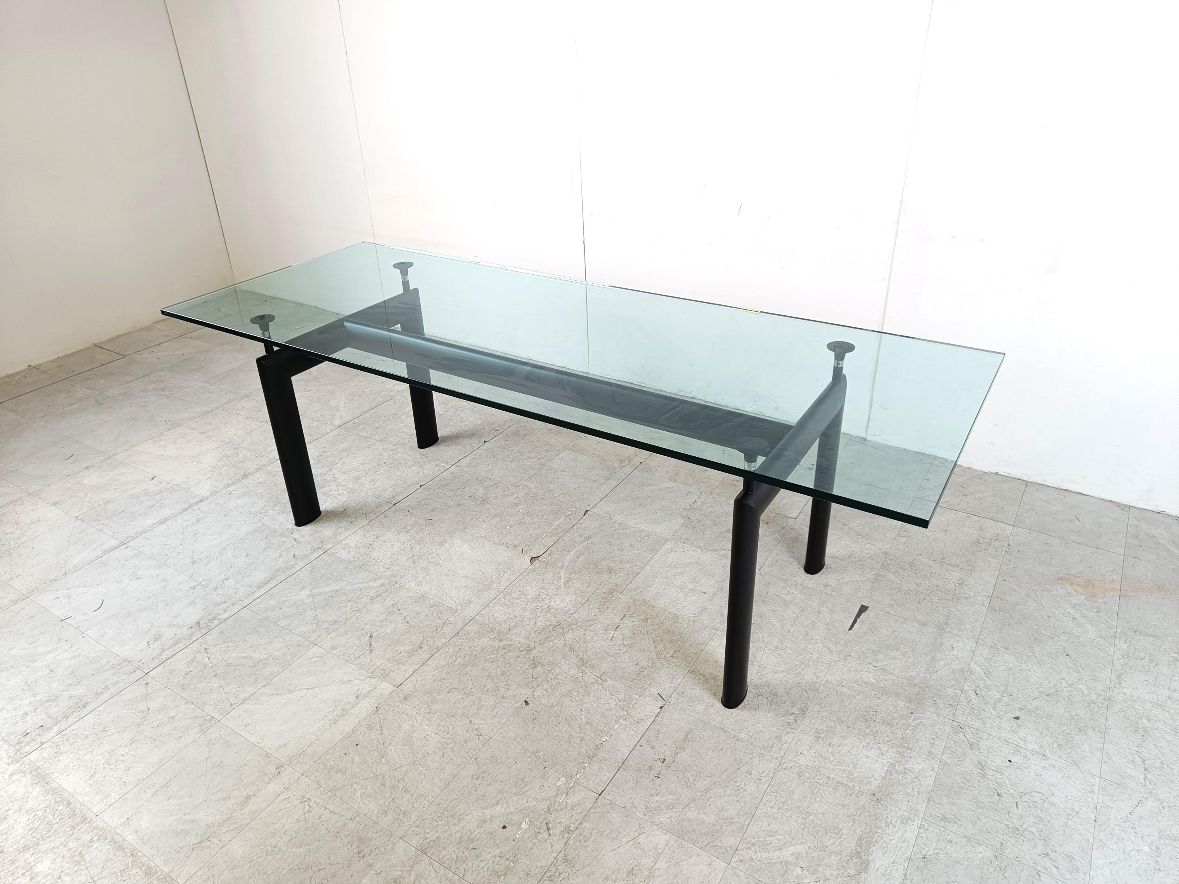 corbusier table