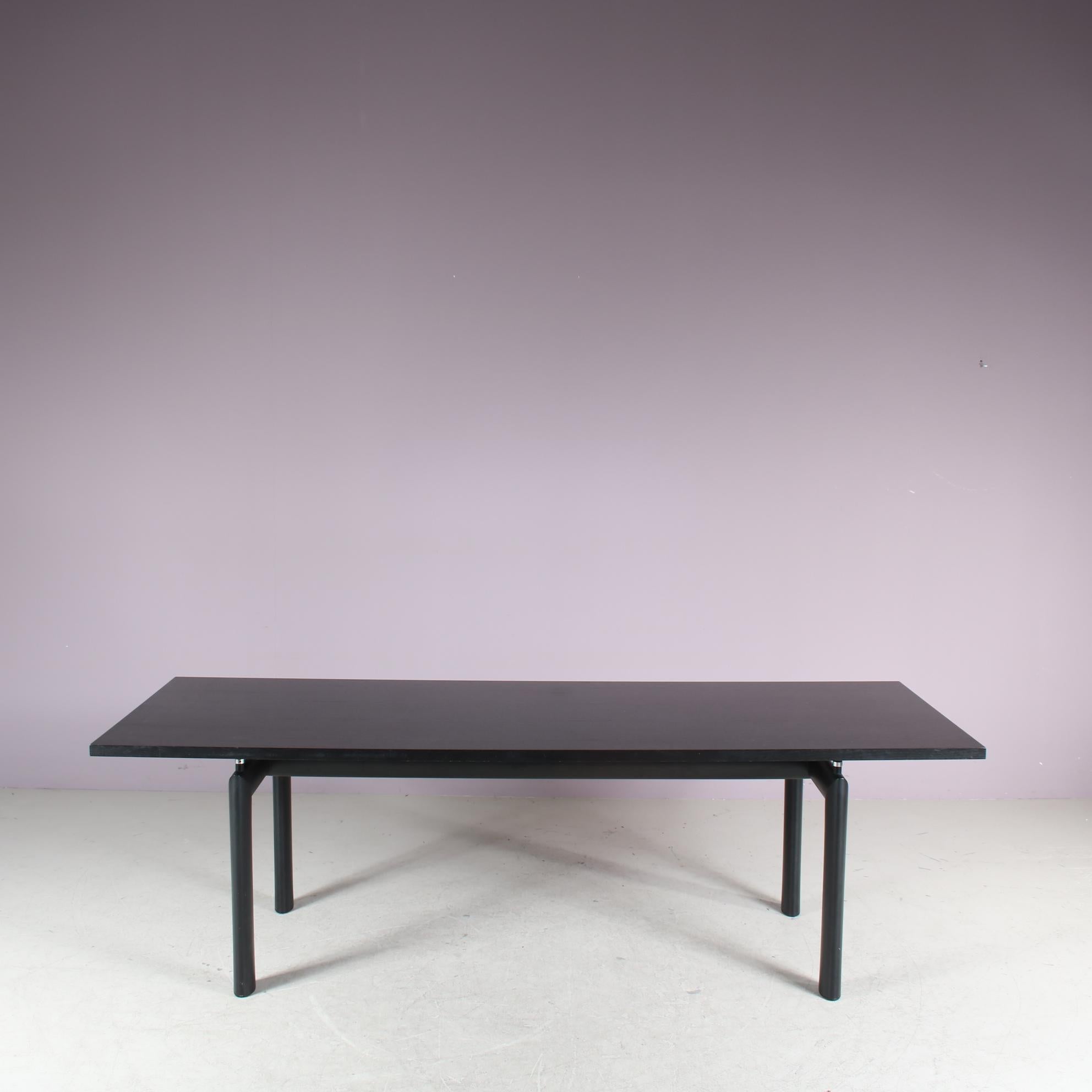 Mid-Century Modern “LC6” Dining Table by Le Corbusier for Cassina, Italy 1980 For Sale