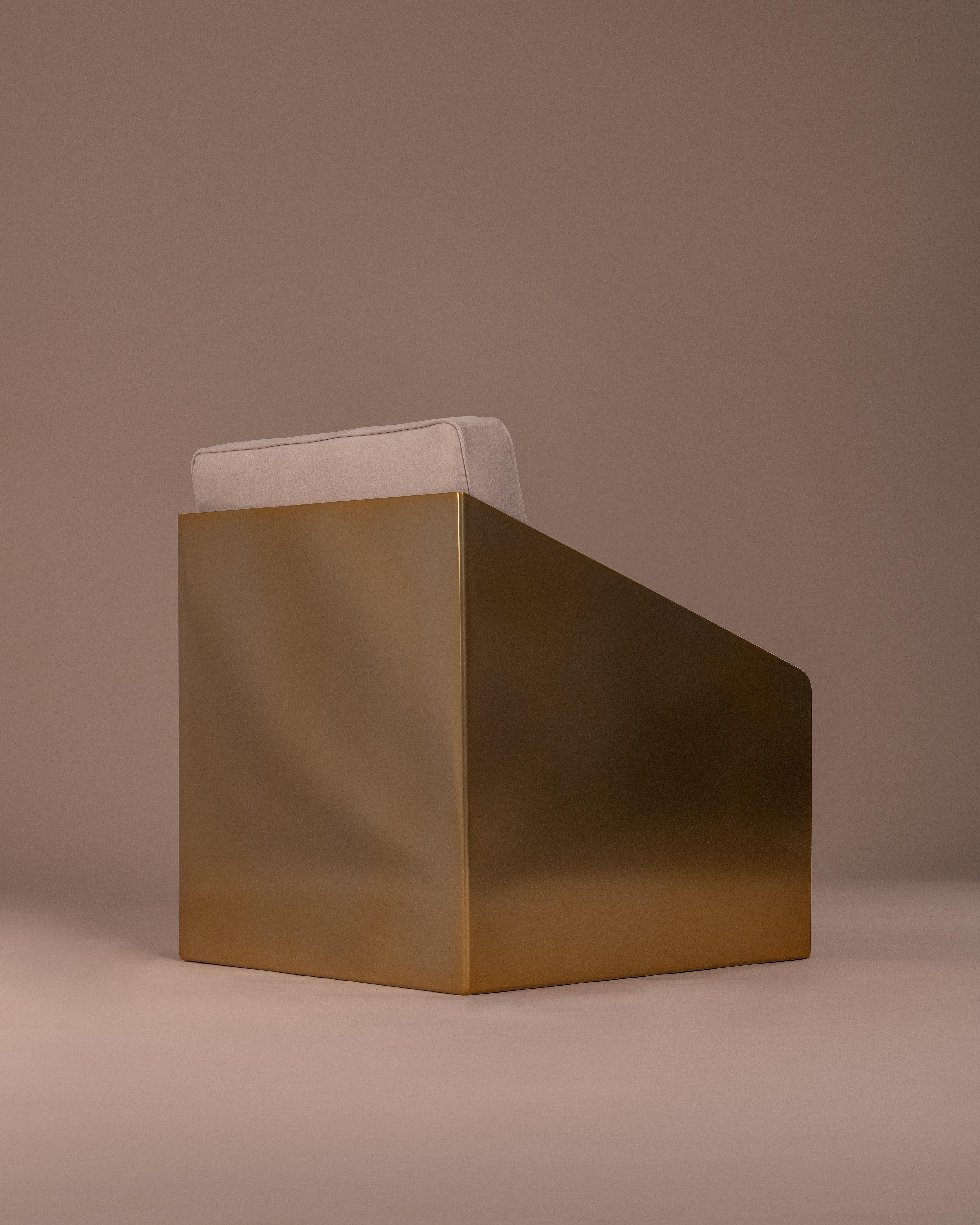 LCCA Lounge Chair In Chrom Gold Aluminium & Elfenbein Beige Sitz von Heilig Objects im Angebot 2